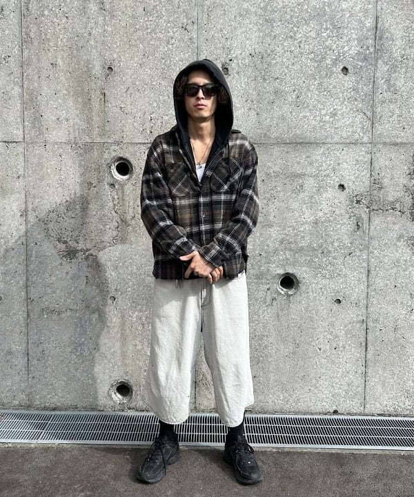 BEAMS HEARTのフェード ダメージ ネルシャツを使ったコーディネートを紹介します。｜Rakuten Fashion(楽天ファッション／旧楽天ブランドアベニュー)6271315