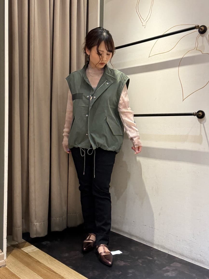Green ParksのRUPIS.ポインテッドTストラップミュールを使ったコーディネートを紹介します。｜Rakuten Fashion(楽天ファッション／旧楽天ブランドアベニュー)6273362
