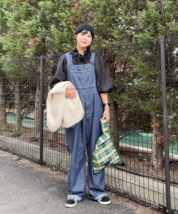 BEAMS HEARTの襟 フリル ギャザー ブラウスを使ったコーディネートを紹介します。｜Rakuten Fashion(楽天ファッション／旧楽天ブランドアベニュー)6276510