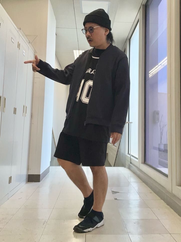 TAKEO KIKUCHIのニットライクジャージ ブルゾンを使ったコーディネートを紹介します。｜Rakuten Fashion(楽天ファッション／旧楽天ブランドアベニュー)6282085