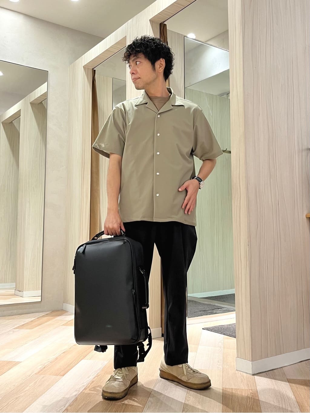 TAKEO KIKUCHIの【COOL CITY WEAR】エアートール オープンカラーシャツ /接触冷感・通気性を使ったコーディネートを紹介します。｜Rakuten Fashion(楽天ファッション／旧楽天ブランドアベニュー)6284466