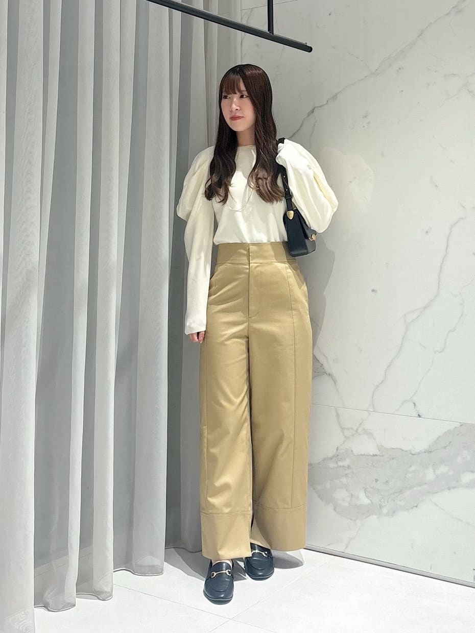 allurevilleのミリタリーツイルハイウェストパンツを使ったコーディネートを紹介します。｜Rakuten Fashion(楽天ファッション／旧楽天ブランドアベニュー)6286325