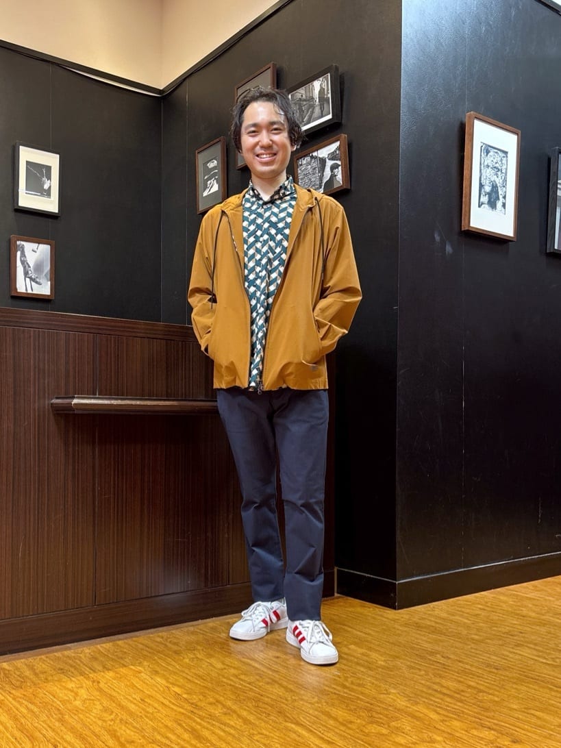 TAKEO KIKUCHIの【3D ナイロン ストレッチ】ジップアップ フードブルゾンを使ったコーディネートを紹介します。｜Rakuten Fashion(楽天ファッション／旧楽天ブランドアベニュー)6302696