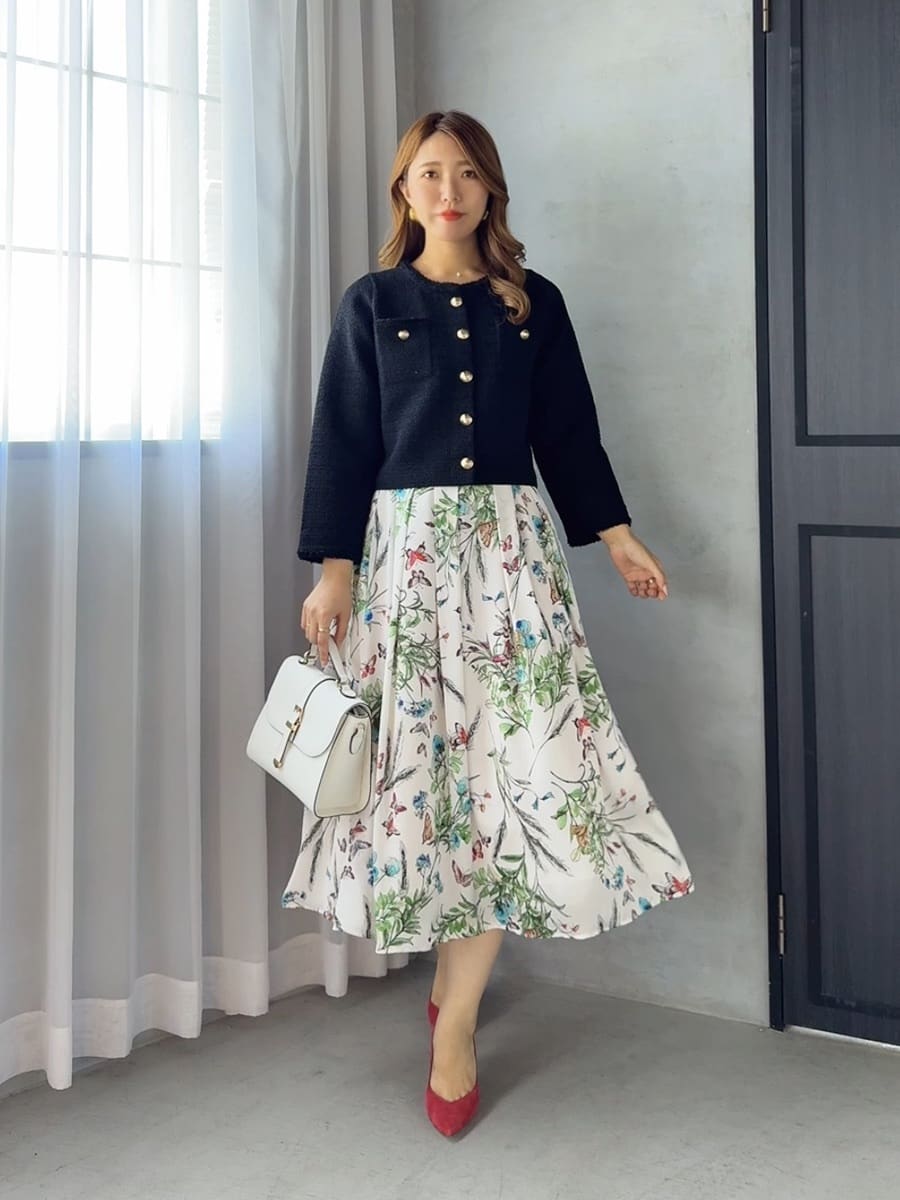 Viaggio Bluのツイードニットカーディガンを使ったコーディネートを紹介します。｜Rakuten Fashion(楽天ファッション／旧楽天ブランドアベニュー)6303817