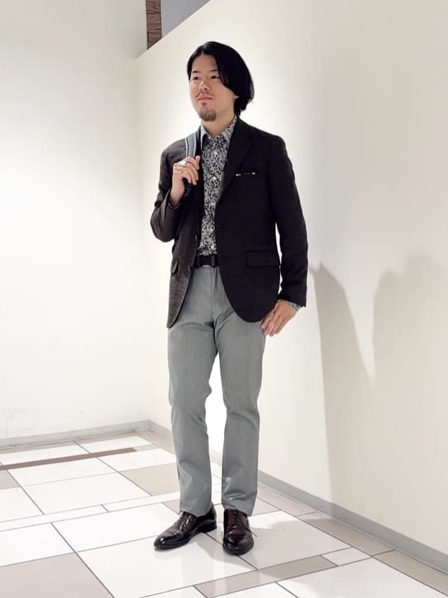 TAKEO KIKUCHIの【Sサイズ~】ラッセルメッシュ ジャケットを使ったコーディネートを紹介します。｜Rakuten Fashion(楽天ファッション／旧楽天ブランドアベニュー)6309309