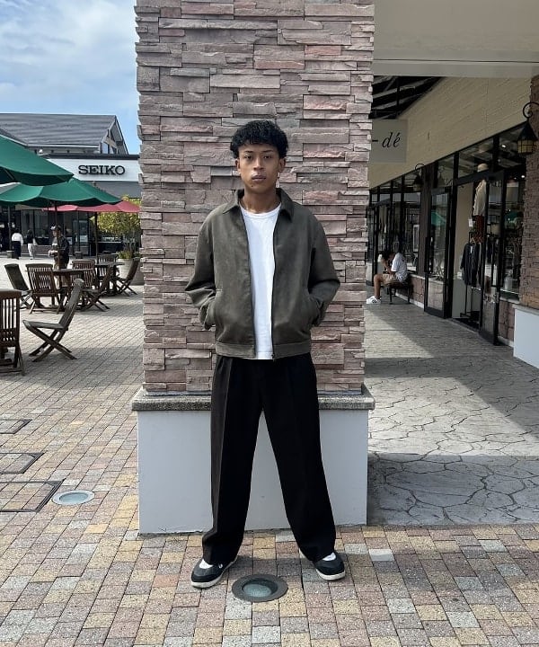 BEAMS HEARTのポリエステルレーヨン 2タック ワイドパンツを使ったコーディネートを紹介します。｜Rakuten Fashion(楽天ファッション／旧楽天ブランドアベニュー)6311019