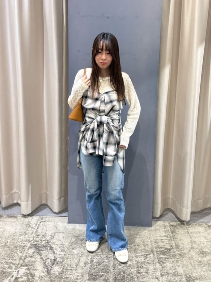AMERICAN HOLICのレースカーディガンを使ったコーディネートを紹介します。｜Rakuten Fashion(楽天ファッション／旧楽天ブランドアベニュー)6314181