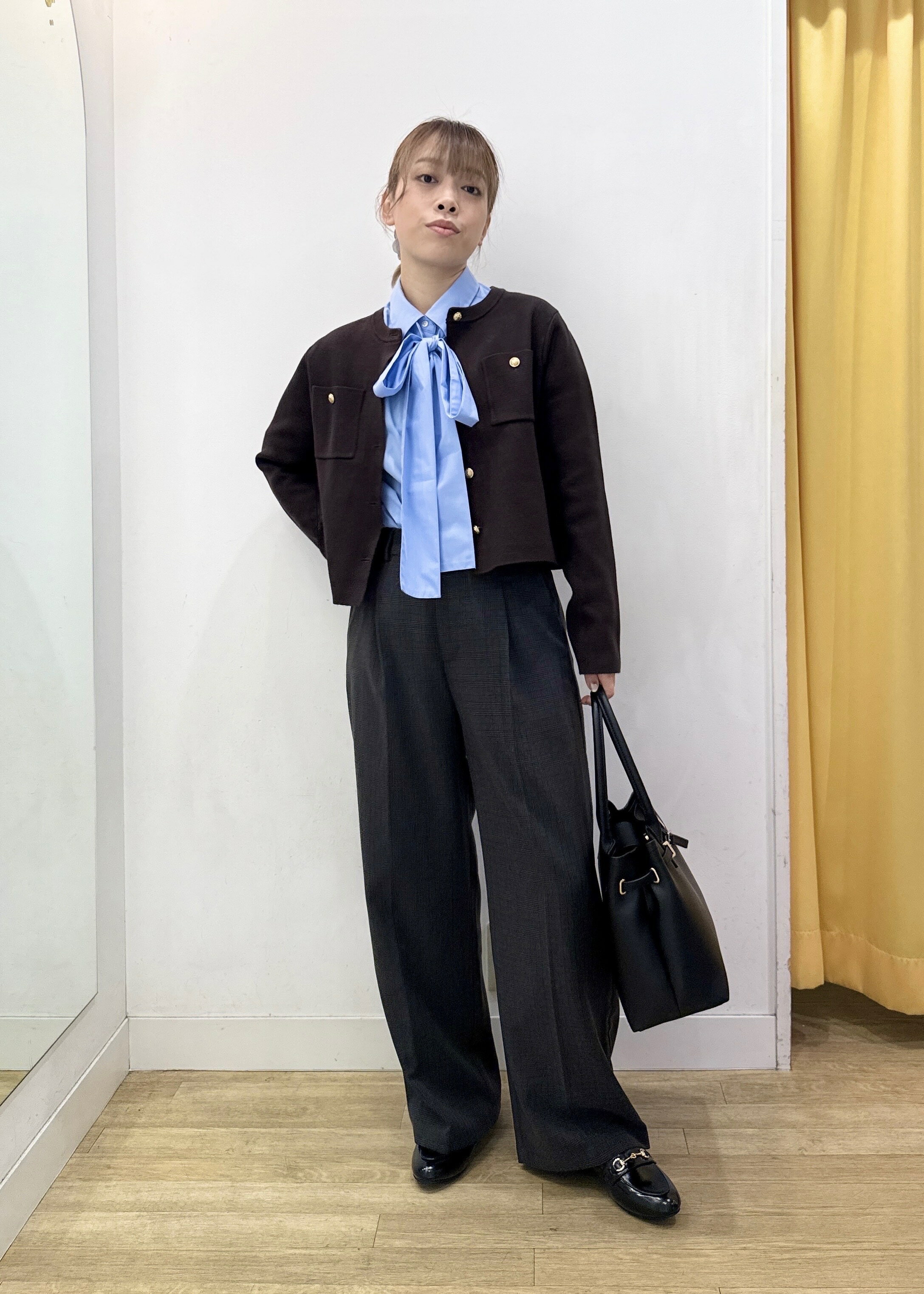 ROPE' PICNICのミラノリブ金ボタンニットカーディガンを使ったコーディネートを紹介します。｜Rakuten Fashion(楽天ファッション／旧楽天ブランドアベニュー)6339312