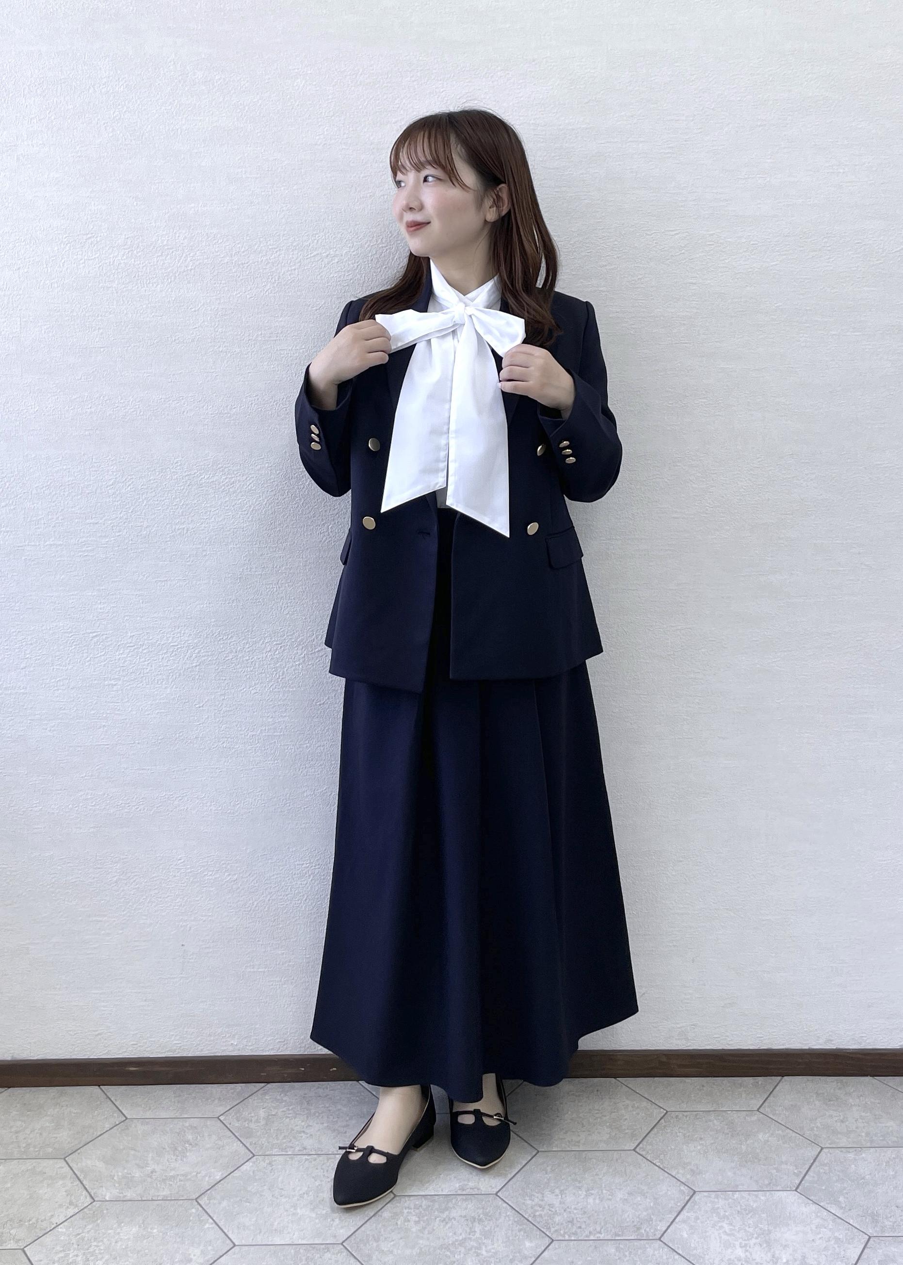 ROPE' PICNICの【低身長・小柄さんサイズ】レディハンサムシリーズ ウールライク金ボタンジャケット(半裏地)を使ったコーディネートを紹介します。｜Rakuten Fashion(楽天ファッション／旧楽天ブランドアベニュー)6339415