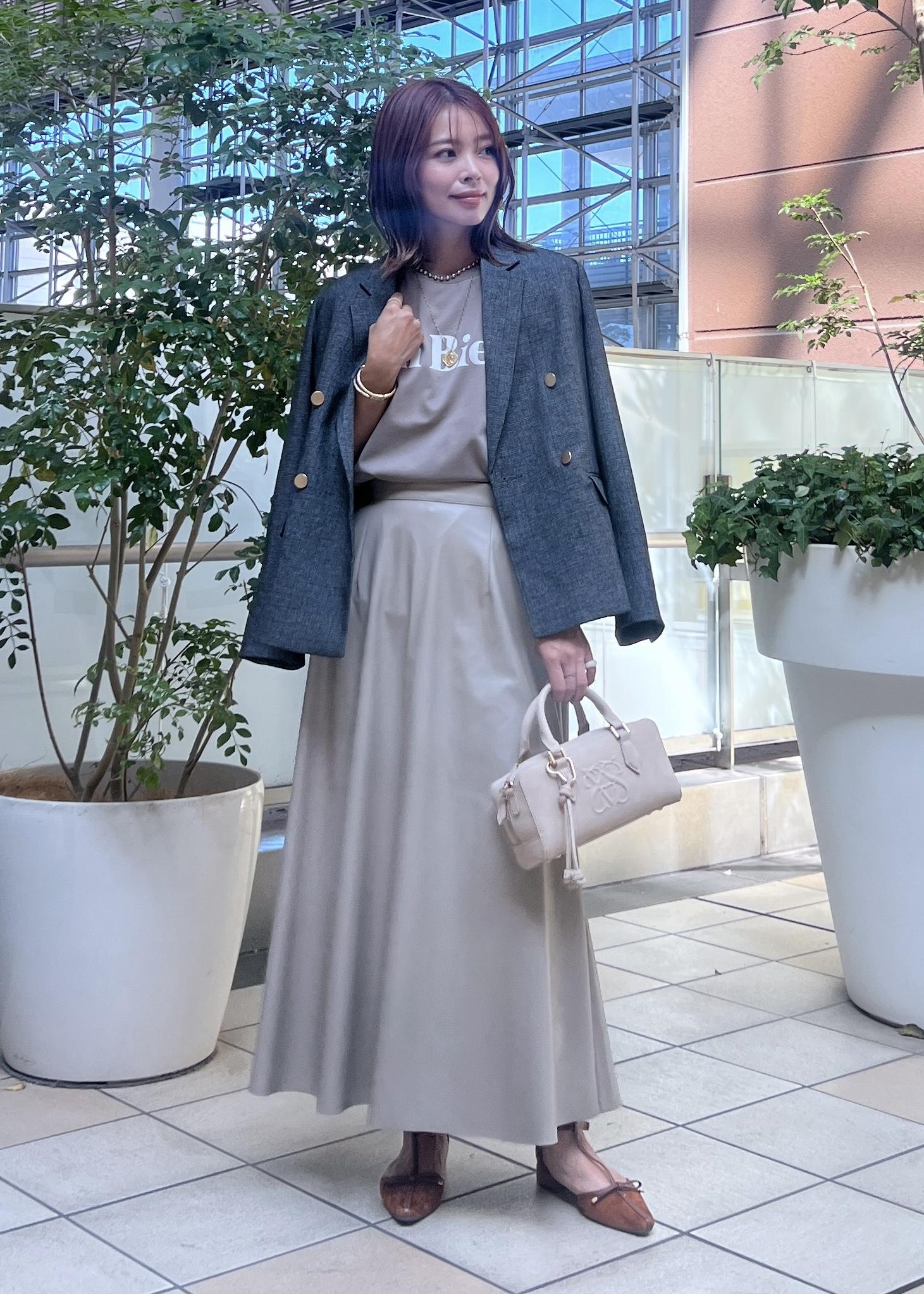 ROPE' PICNICのレディハンサムシリーズ ウールライク金ボタンジャケット(半裏地)/セットアップ・通勤対応を使ったコーディネートを紹介します。｜Rakuten Fashion(楽天ファッション／旧楽天ブランドアベニュー)6339395