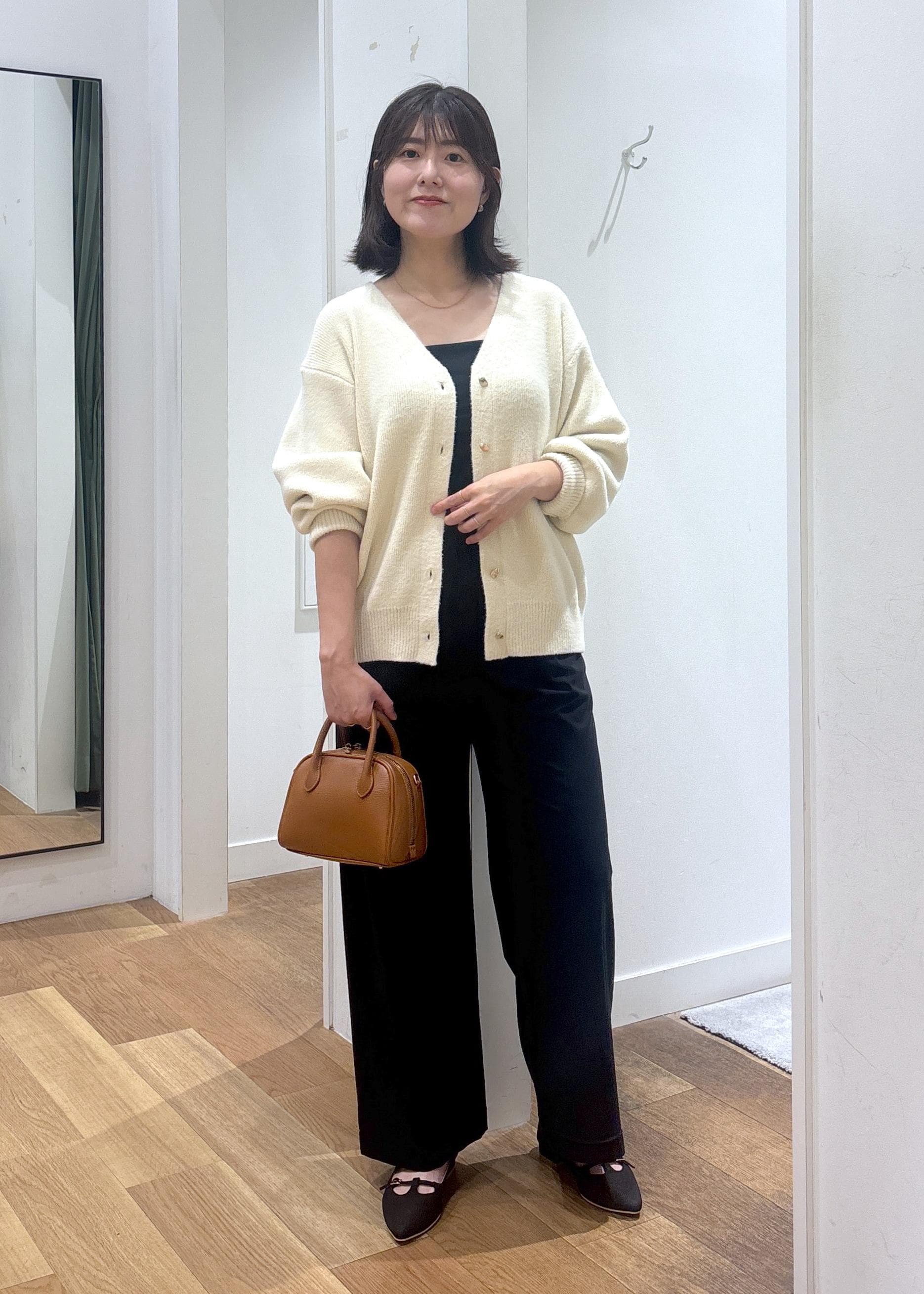 ROPE' PICNICの【新色追加】スフレニットシリーズ 変形メタルボタンミドル丈カーディガン/イージーケア・リンクコーデを使ったコーディネートを紹介します。｜Rakuten Fashion(楽天ファッション／旧楽天ブランドアベニュー)6339464