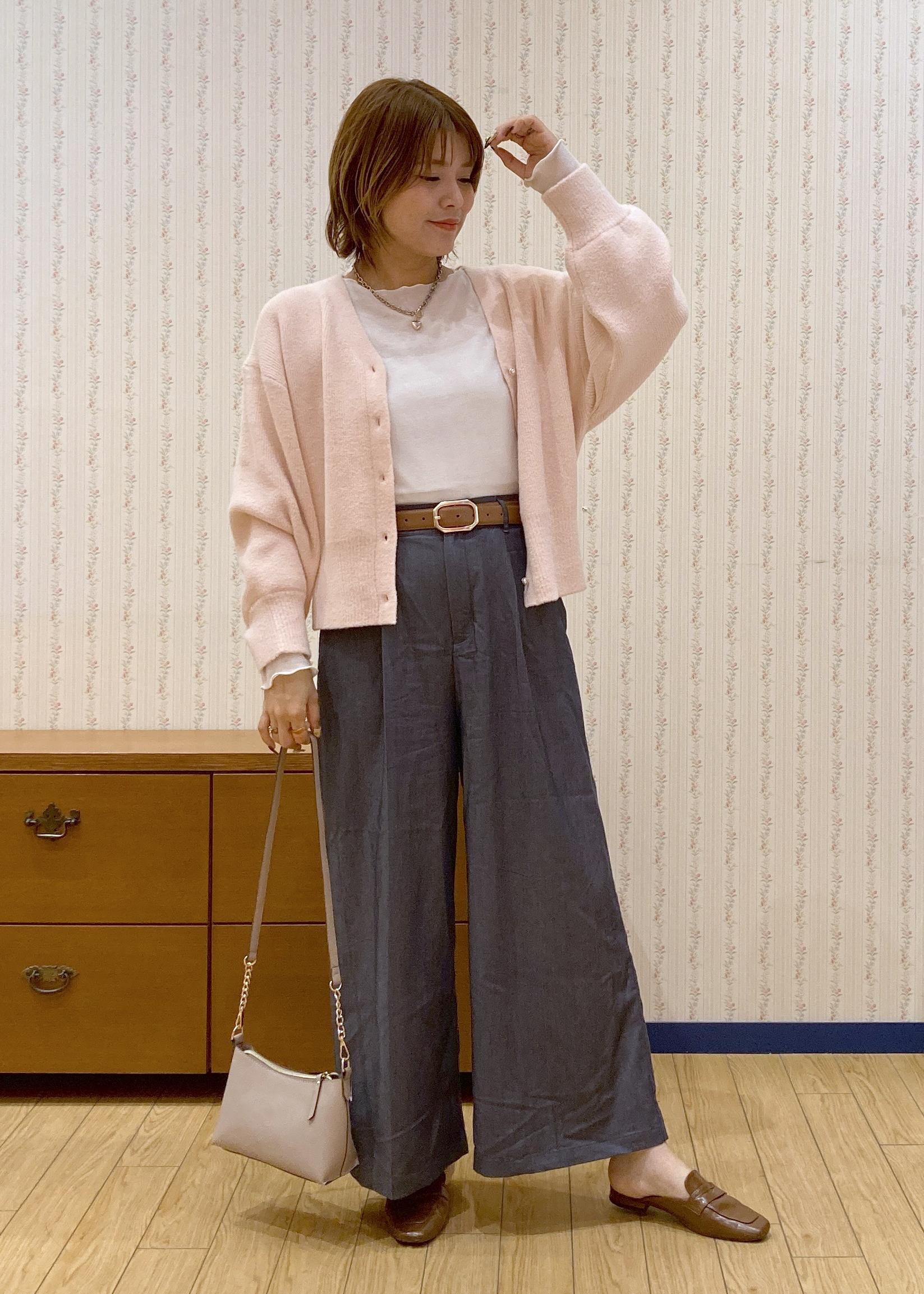 ROPE' PICNICの【新色追加】スフレニットシリーズ 変形メタルボタンミドル丈カーディガン/イージーケア・リンクコーデを使ったコーディネートを紹介します。｜Rakuten Fashion(楽天ファッション／旧楽天ブランドアベニュー)6339441