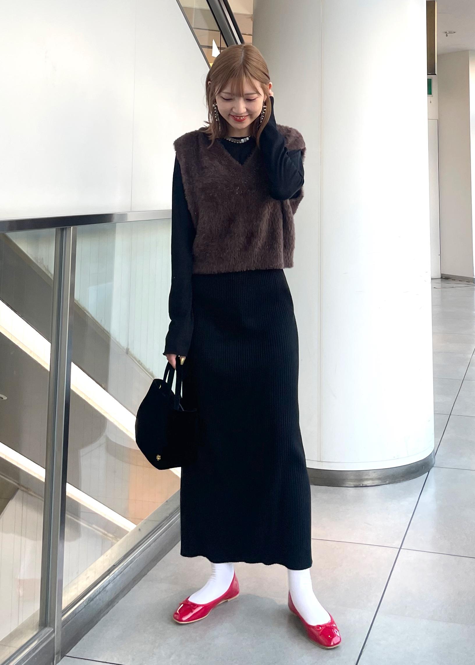 ROPE' PICNICのラメシアーリブカットソーを使ったコーディネートを紹介します。｜Rakuten Fashion(楽天ファッション／旧楽天ブランドアベニュー)6339448