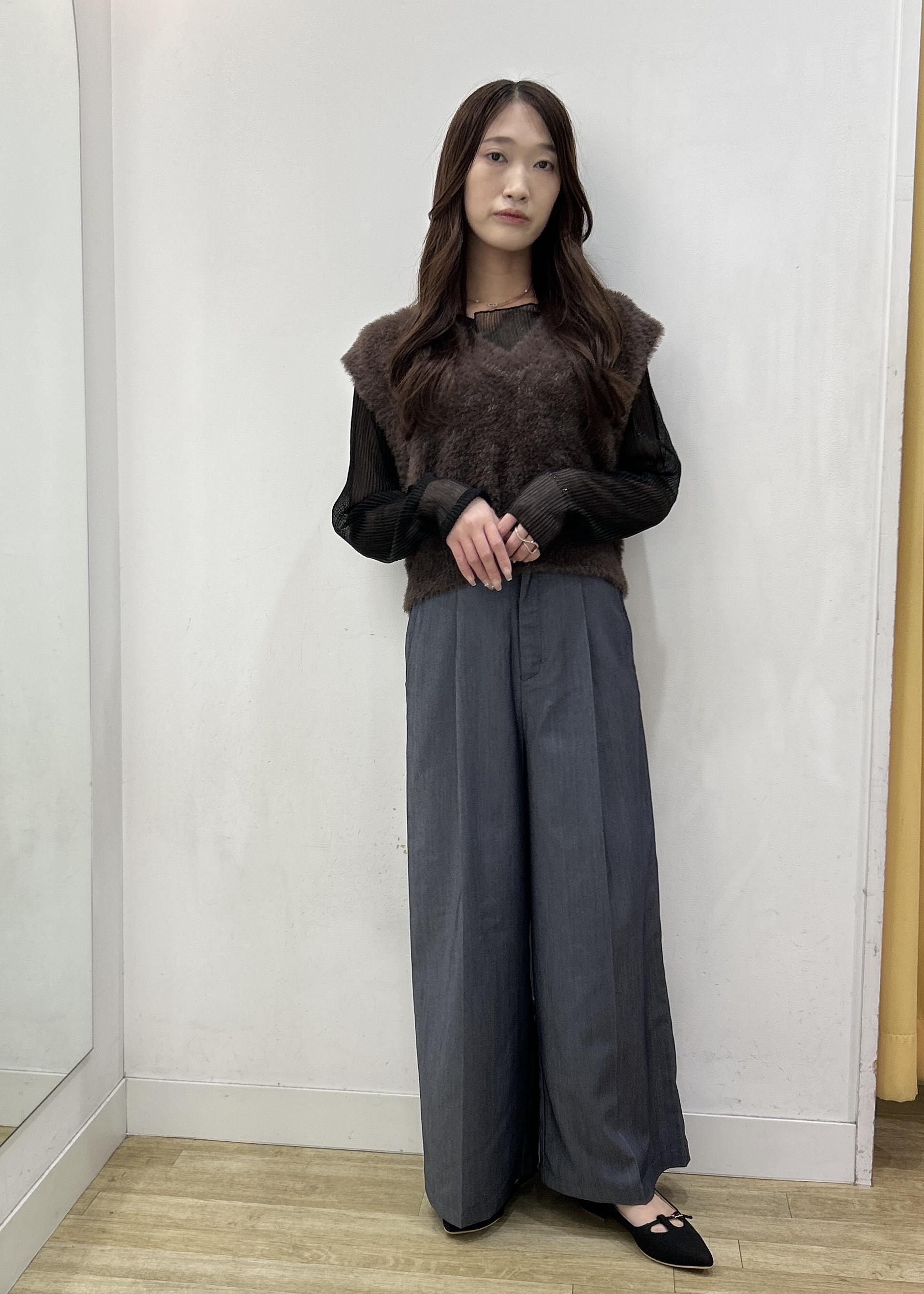 ROPE' PICNICのラメシアープリーツトップスを使ったコーディネートを紹介します。｜Rakuten Fashion(楽天ファッション／旧楽天ブランドアベニュー)6339495