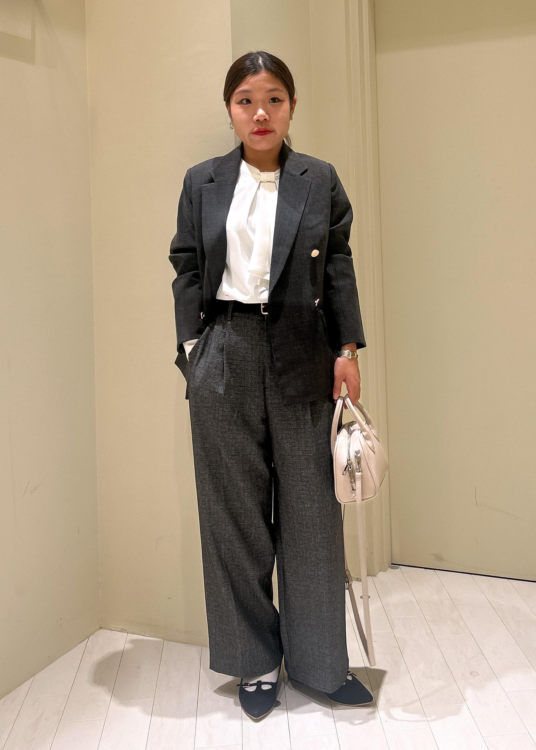 ROPE' PICNICの【低身長・小柄さんサイズ】レディハンサムシリーズ ウールライク金ボタンジャケット(半裏地)を使ったコーディネートを紹介します。｜Rakuten Fashion(楽天ファッション／旧楽天ブランドアベニュー)6339479