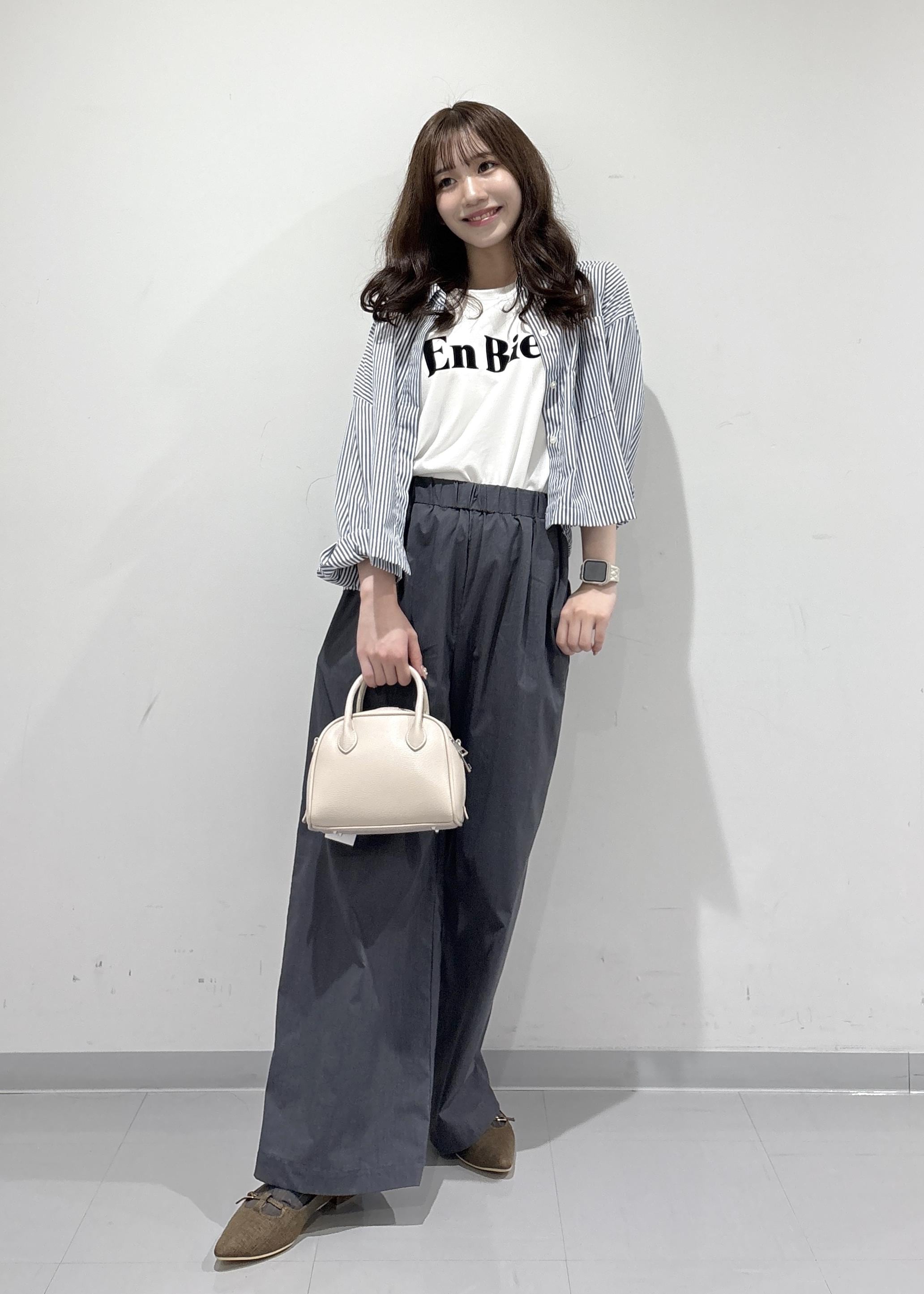 ROPE' PICNICの【UVカット・接触冷感・汗染み加工】フロッキーロゴTシャツを使ったコーディネートを紹介します。｜Rakuten Fashion(楽天ファッション／旧楽天ブランドアベニュー)6339543