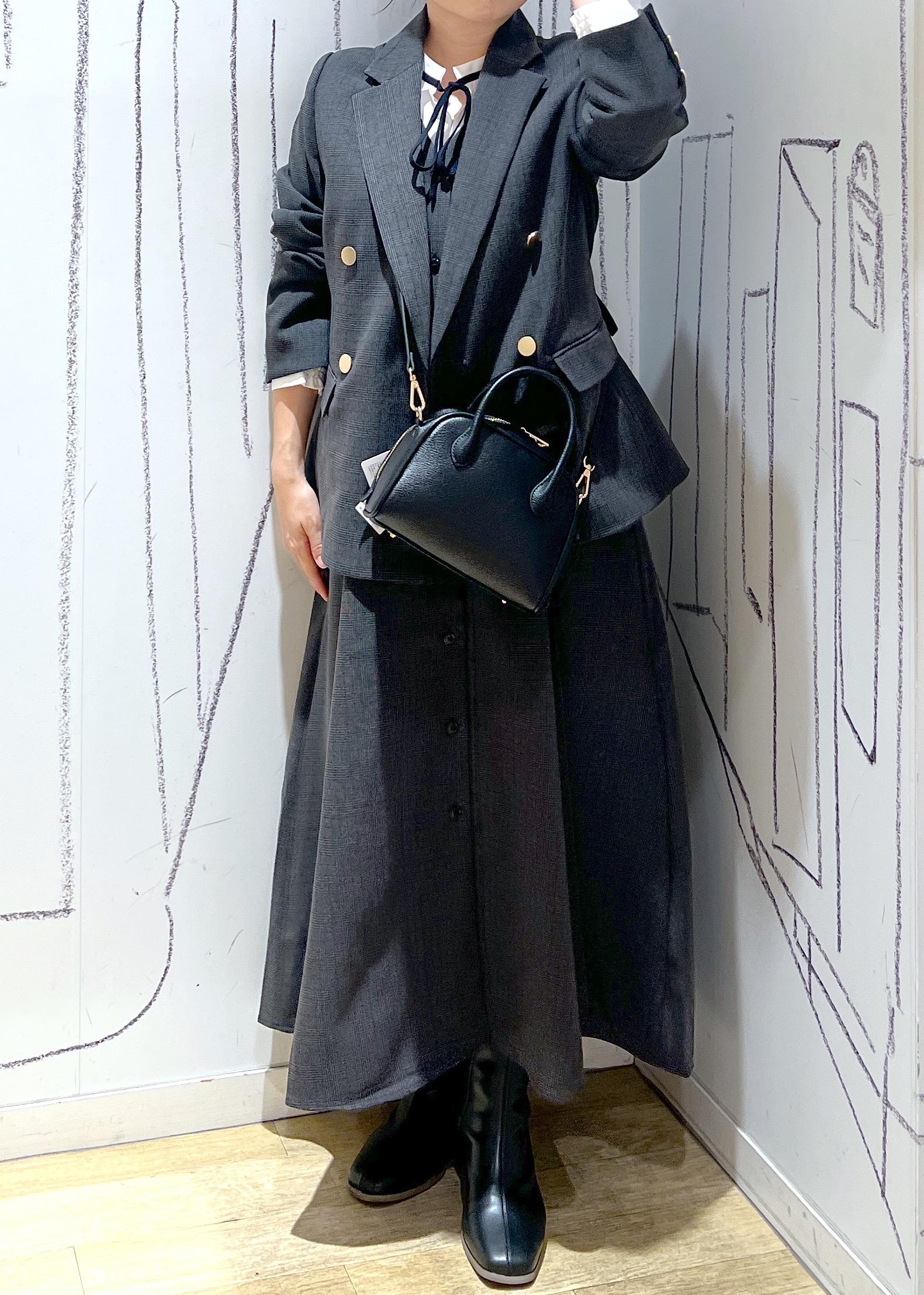 ROPE' PICNICの【低身長・小柄さんサイズ】レディハンサムシリーズ ウールライク金ボタンジャケット(半裏地)を使ったコーディネートを紹介します。｜Rakuten Fashion(楽天ファッション／旧楽天ブランドアベニュー)6339579