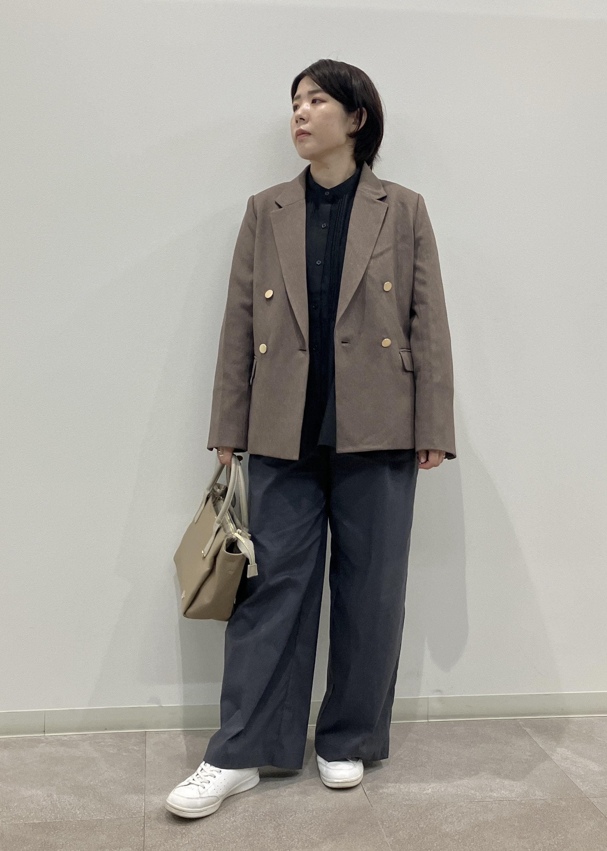 ROPE' PICNICの【UVケア・防シワ】羽織れるピンタックデザインペプラムシャツを使ったコーディネートを紹介します。｜Rakuten Fashion(楽天ファッション／旧楽天ブランドアベニュー)6339320