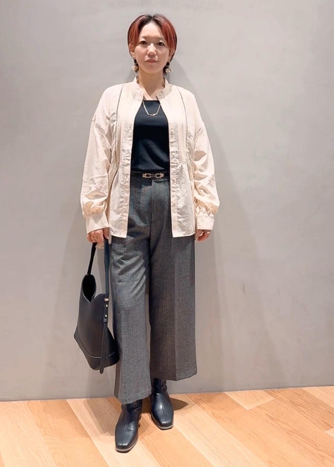 ROPE' PICNICの【UVケア・防シワ】羽織れるピンタックデザインペプラムシャツを使ったコーディネートを紹介します。｜Rakuten Fashion(楽天ファッション／旧楽天ブランドアベニュー)6339339