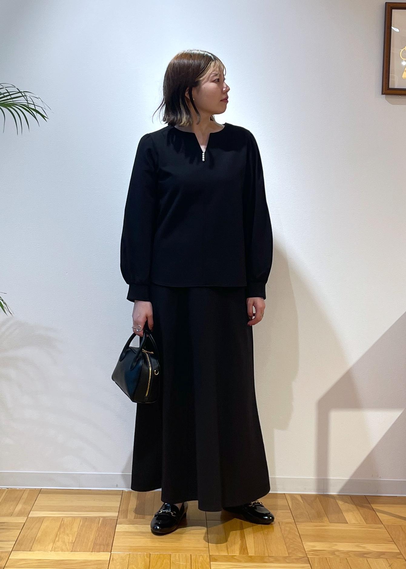 ROPE' PICNICのパール付きポンチプルオーバー/セットアップ対応を使ったコーディネートを紹介します。｜Rakuten Fashion(楽天ファッション／旧楽天ブランドアベニュー)6339356