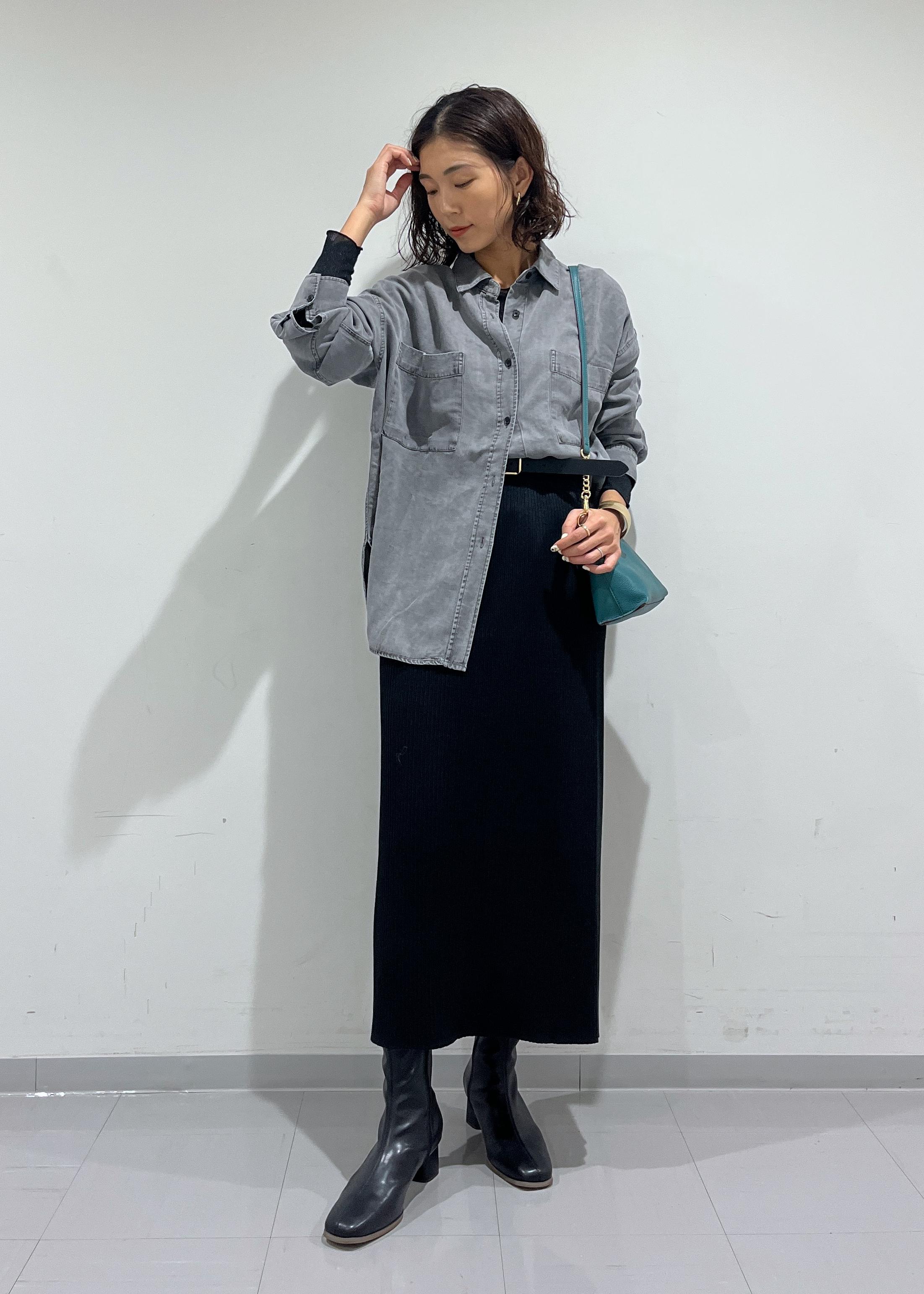 ROPE' PICNICのシャンブレーデニム調シャツを使ったコーディネートを紹介します。｜Rakuten Fashion(楽天ファッション／旧楽天ブランドアベニュー)6339364