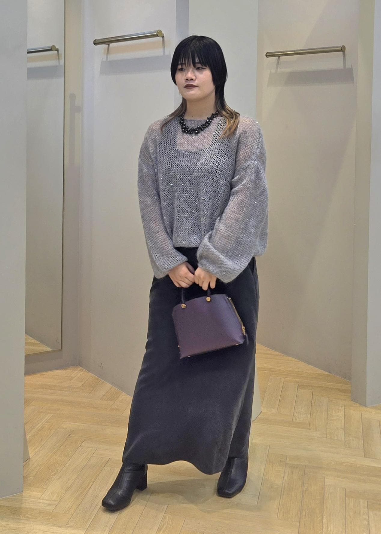 ROPE'の[25AW]GENTLE SILK ジャンパースカート【セットアップ対応・洗える】を使ったコーディネートを紹介します。｜Rakuten Fashion(楽天ファッション／旧楽天ブランドアベニュー)6352955