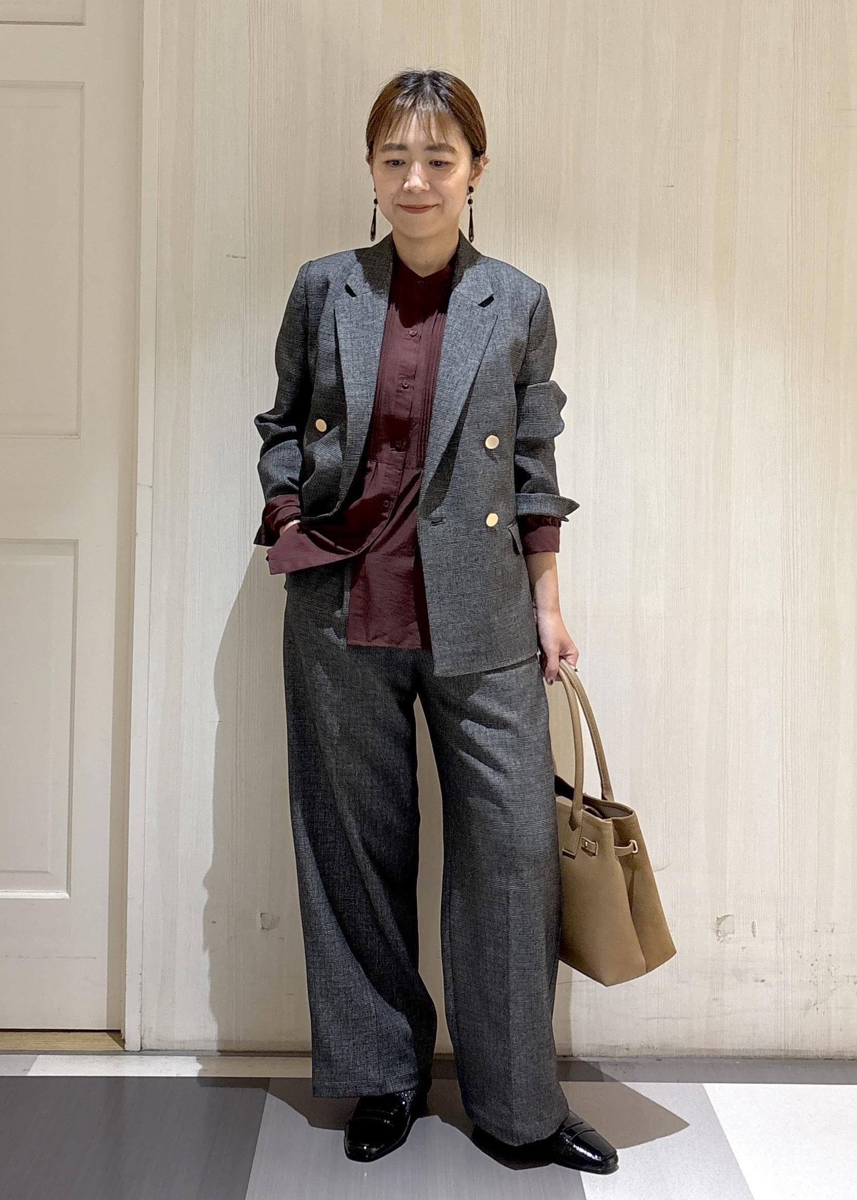 ROPE' PICNICのレディハンサムシリーズ ウールライク金ボタンジャケット(半裏地)/セットアップ・通勤対応を使ったコーディネートを紹介します。｜Rakuten Fashion(楽天ファッション／旧楽天ブランドアベニュー)6353201