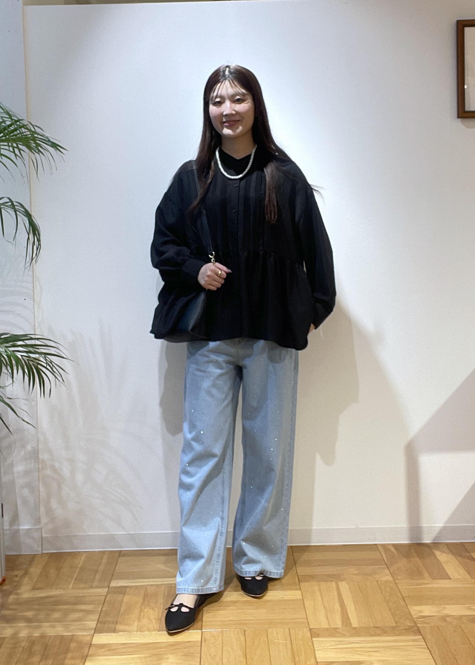 ROPE' PICNICの【UVケア・防シワ】羽織れるピンタックデザインペプラムシャツを使ったコーディネートを紹介します。｜Rakuten Fashion(楽天ファッション／旧楽天ブランドアベニュー)6353207