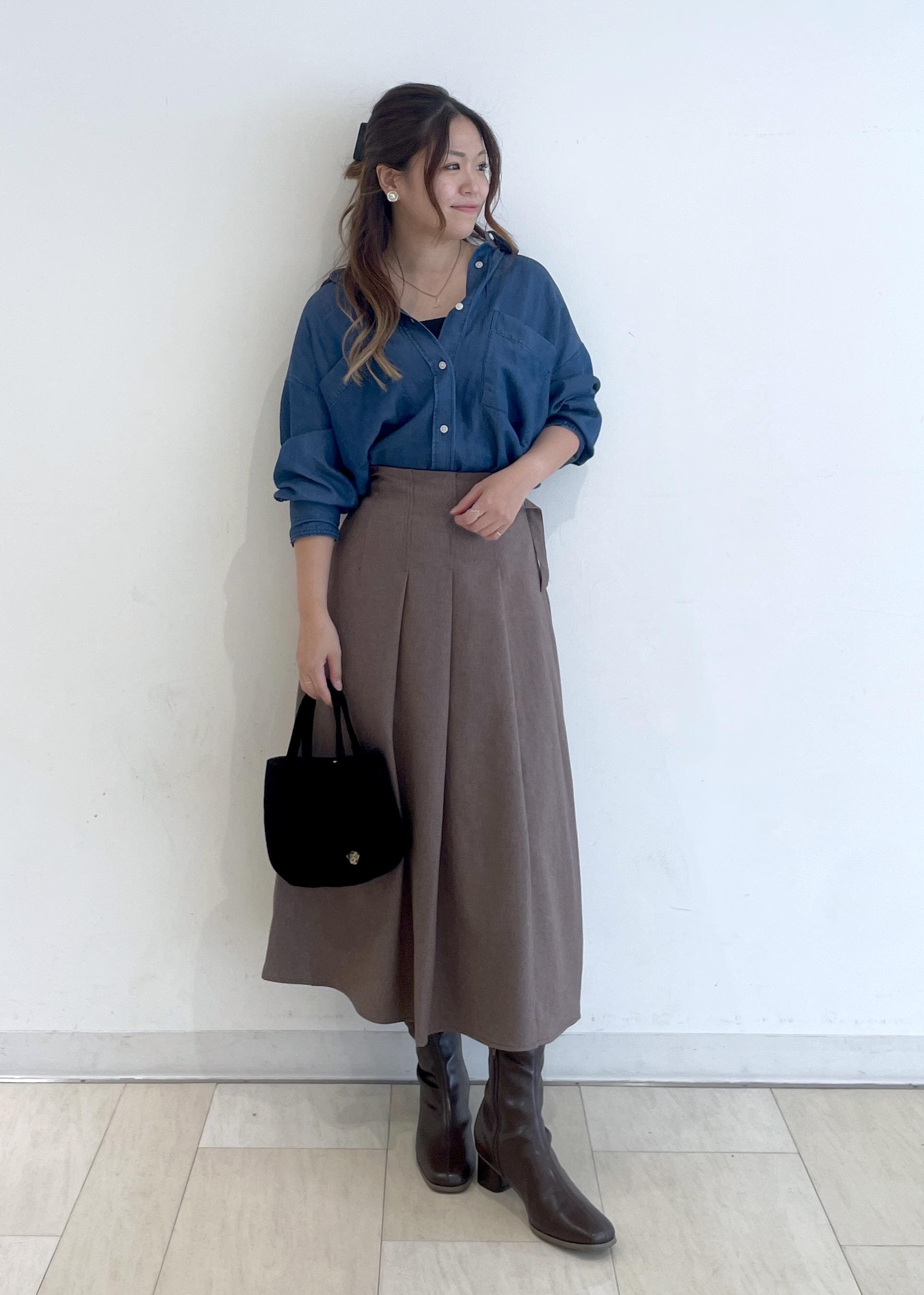 ROPE' PICNICのシャンブレーデニム調シャツを使ったコーディネートを紹介します。｜Rakuten Fashion(楽天ファッション／旧楽天ブランドアベニュー)6353210