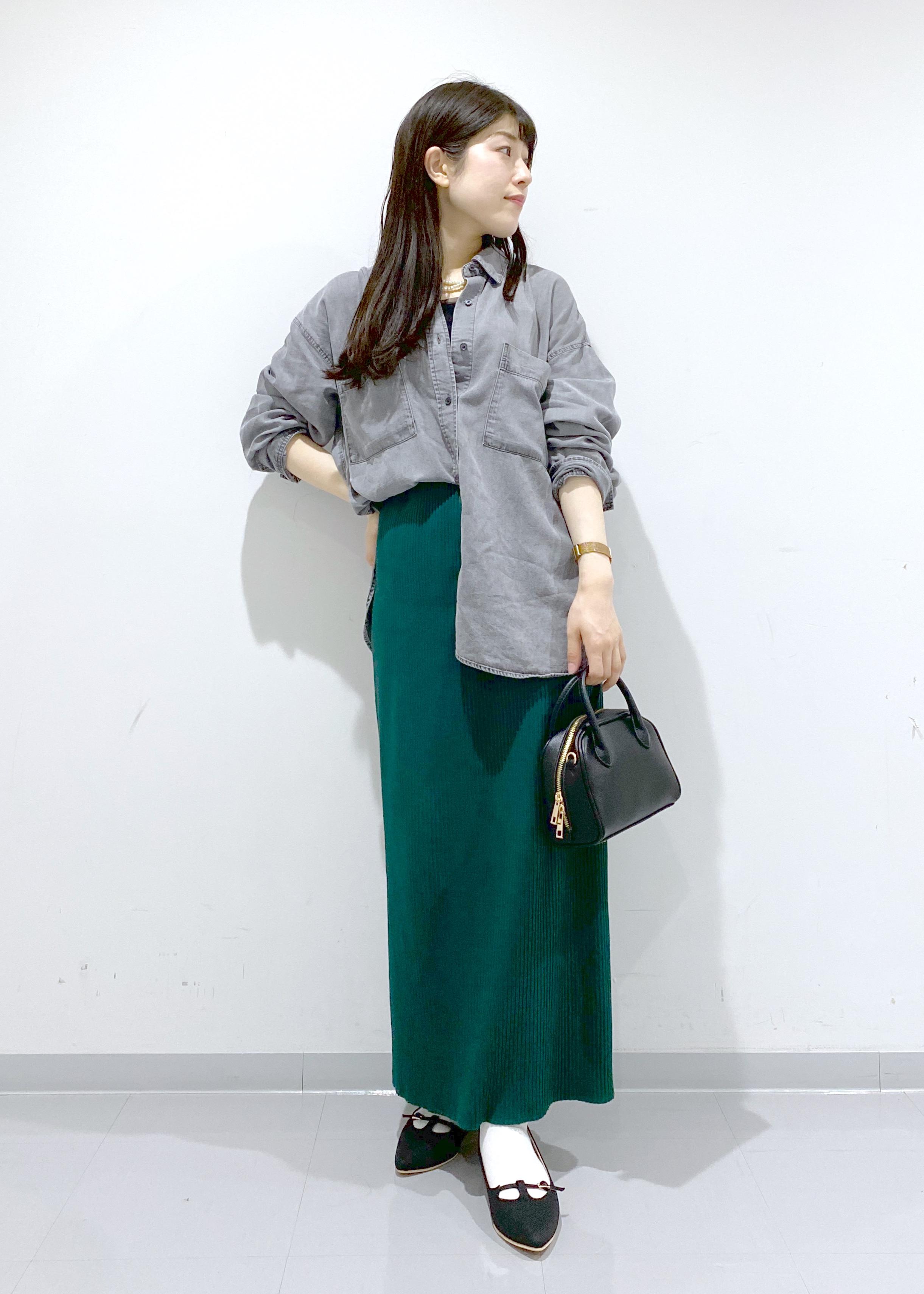 ROPE' PICNICのシャンブレーデニム調シャツを使ったコーディネートを紹介します。｜Rakuten Fashion(楽天ファッション／旧楽天ブランドアベニュー)6353277