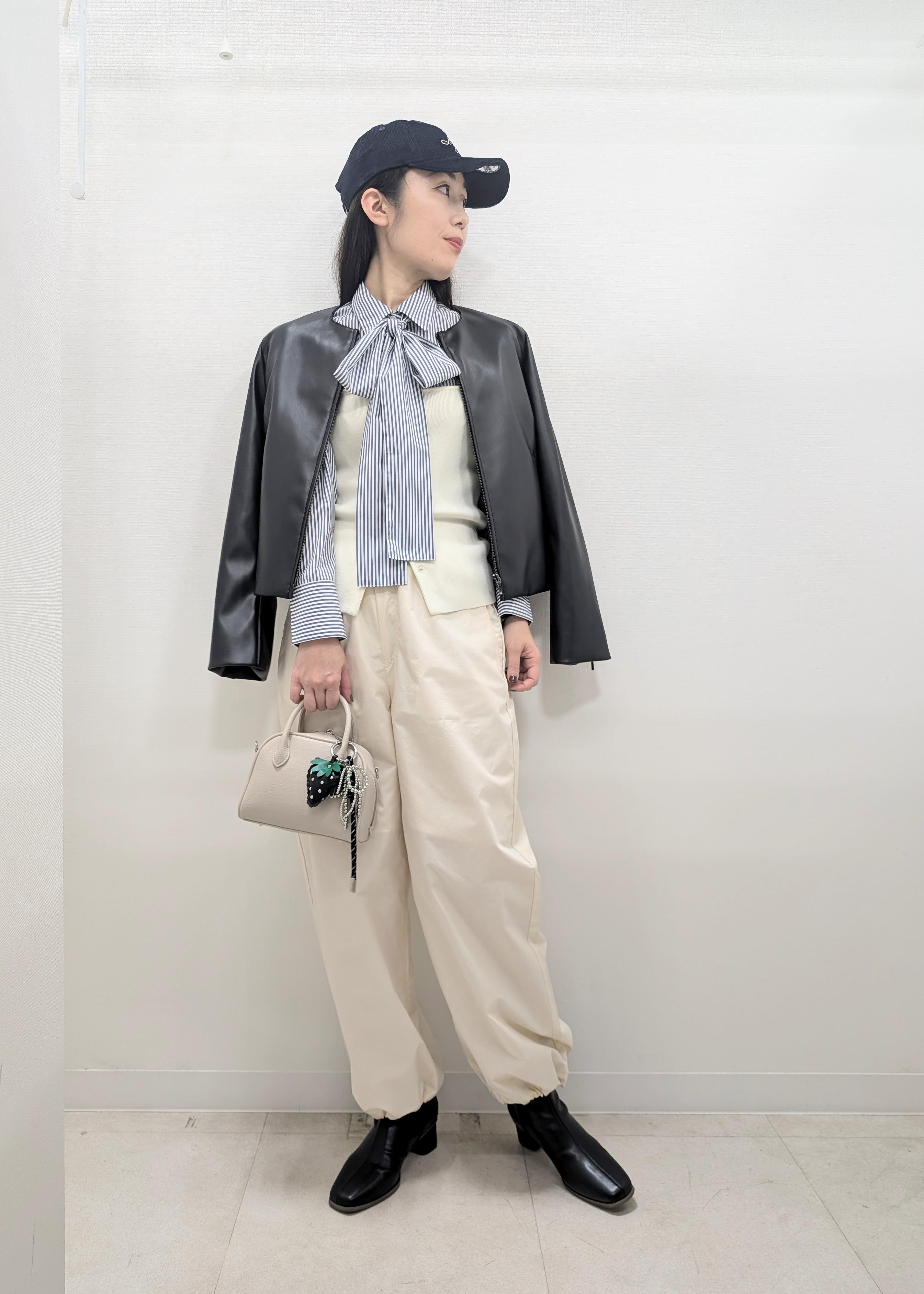 ROPE' PICNICの【花粉ガード】シンセティックレザーノーカラージャケットを使ったコーディネートを紹介します。｜Rakuten Fashion(楽天ファッション／旧楽天ブランドアベニュー)6353258