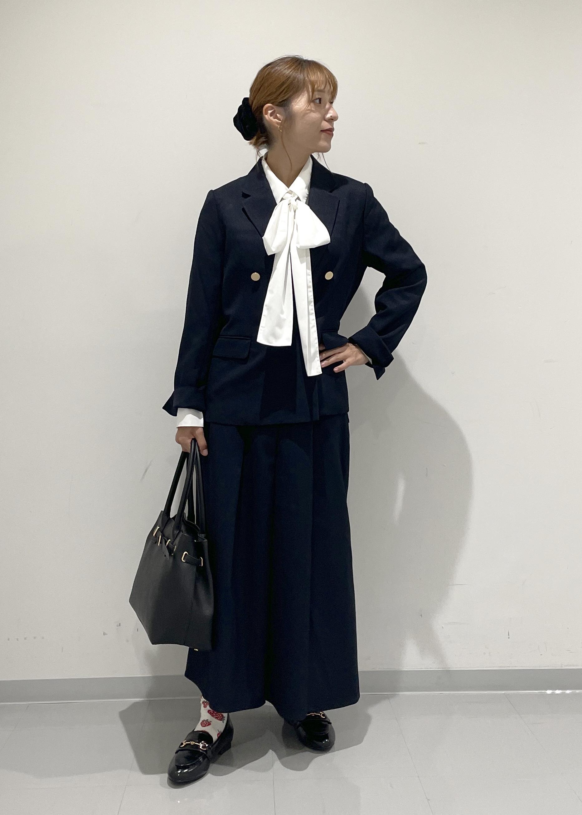 ROPE' PICNICのレディハンサムシリーズ ウールライク金ボタンジャケット(半裏地)/セットアップ・通勤対応を使ったコーディネートを紹介します。｜Rakuten Fashion(楽天ファッション／旧楽天ブランドアベニュー)6353265
