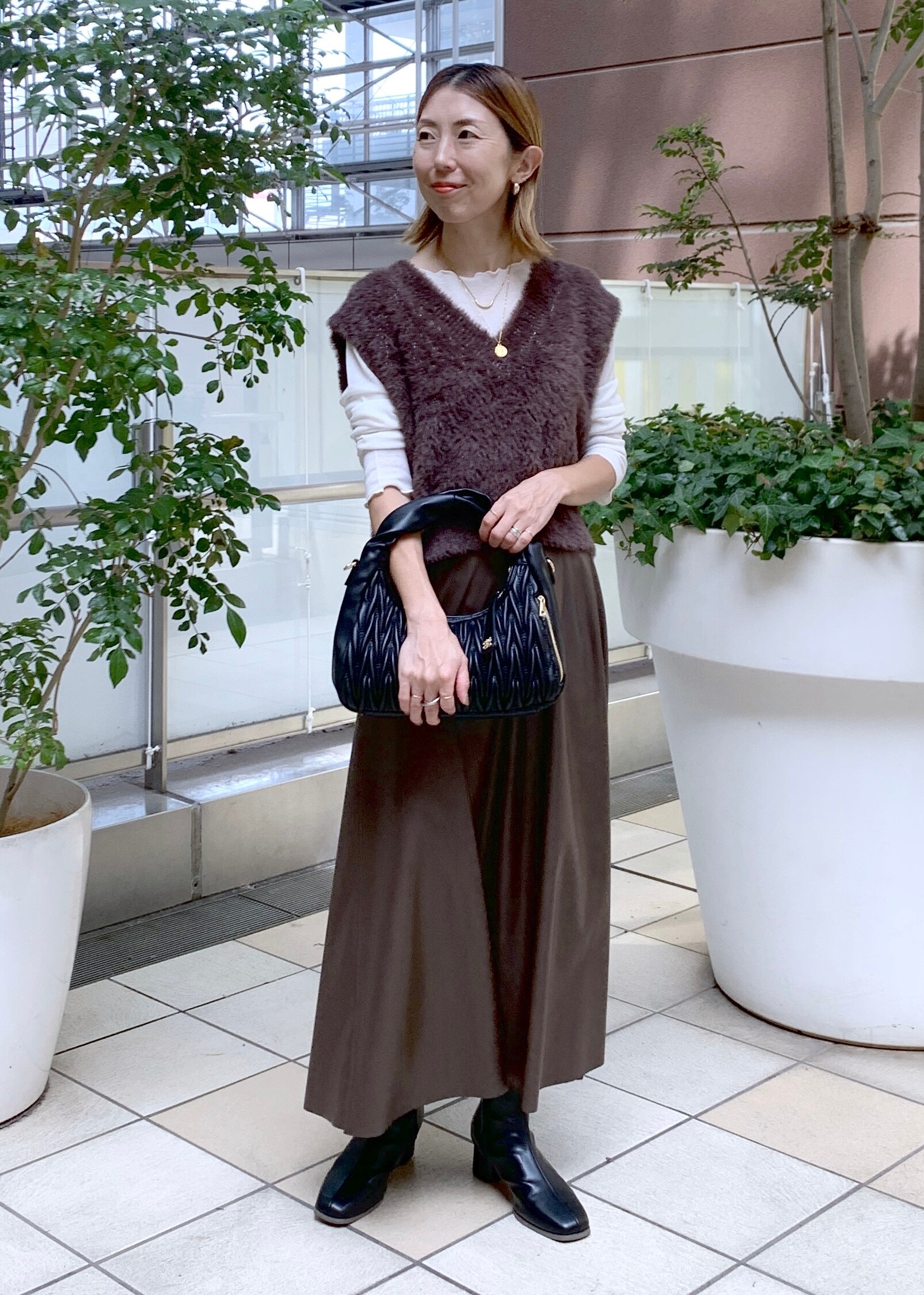 ROPE' PICNICのショートフェザーニットベストを使ったコーディネートを紹介します。｜Rakuten Fashion(楽天ファッション／旧楽天ブランドアベニュー)6353291