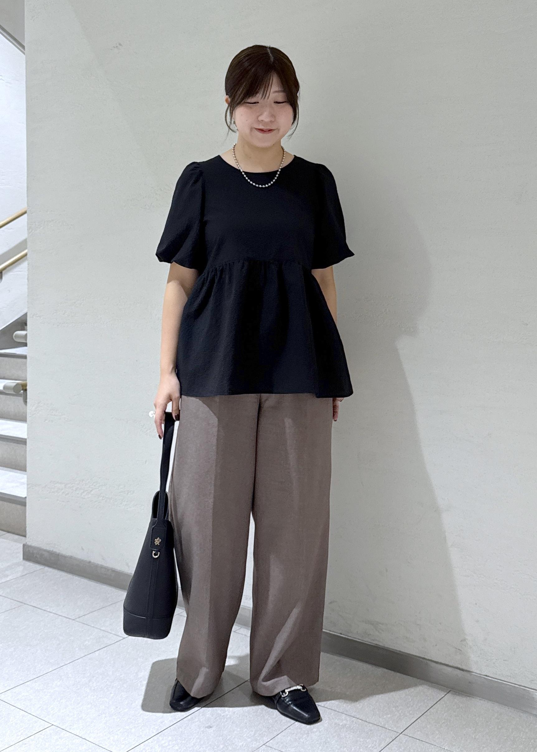 ROPE' PICNICのバルーンペプラムブラウスを使ったコーディネートを紹介します。｜Rakuten Fashion(楽天ファッション／旧楽天ブランドアベニュー)6353269