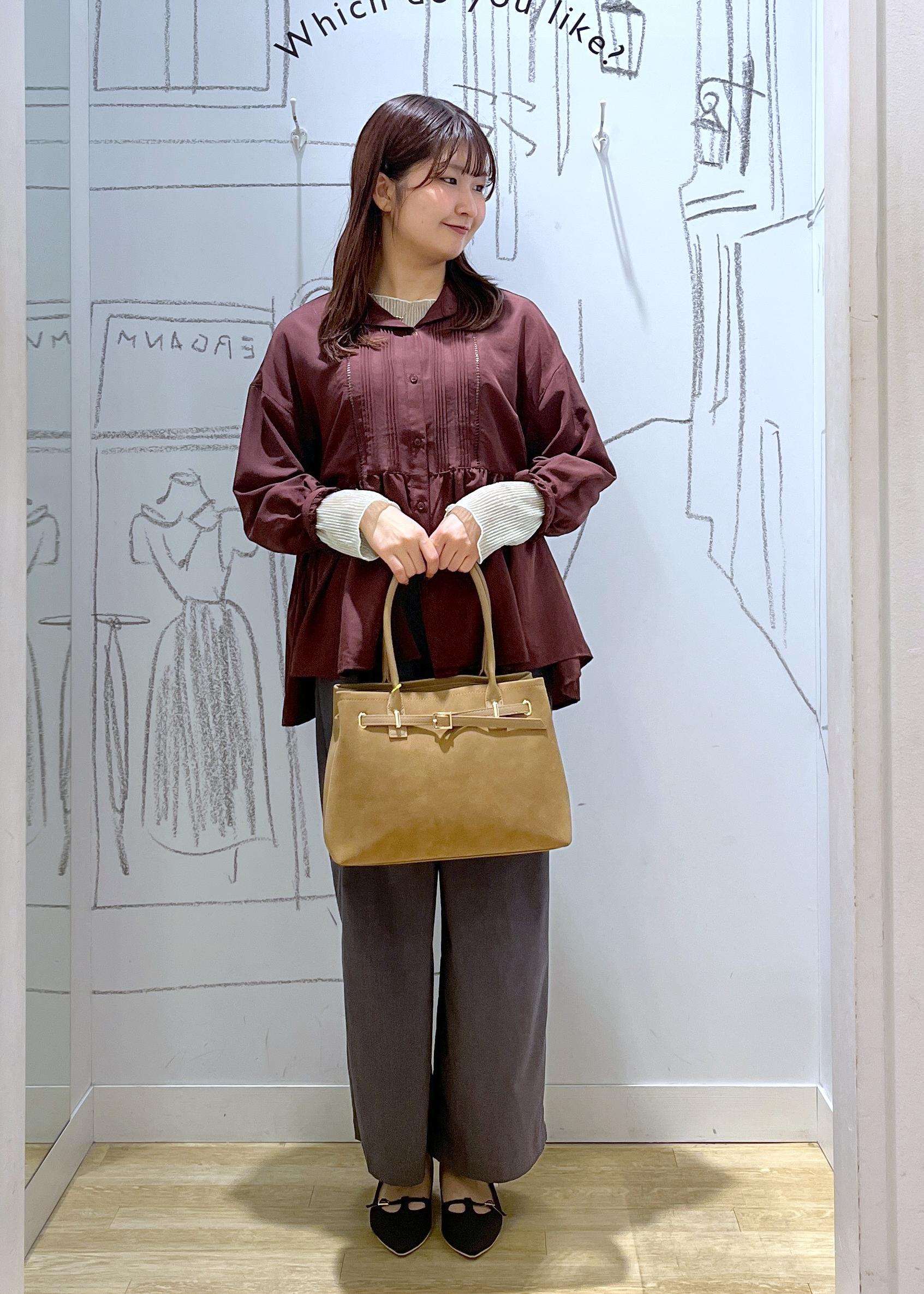 ROPE' PICNICの【UVケア・防シワ】羽織れるピンタックデザインペプラムシャツを使ったコーディネートを紹介します。｜Rakuten Fashion(楽天ファッション／旧楽天ブランドアベニュー)6353300