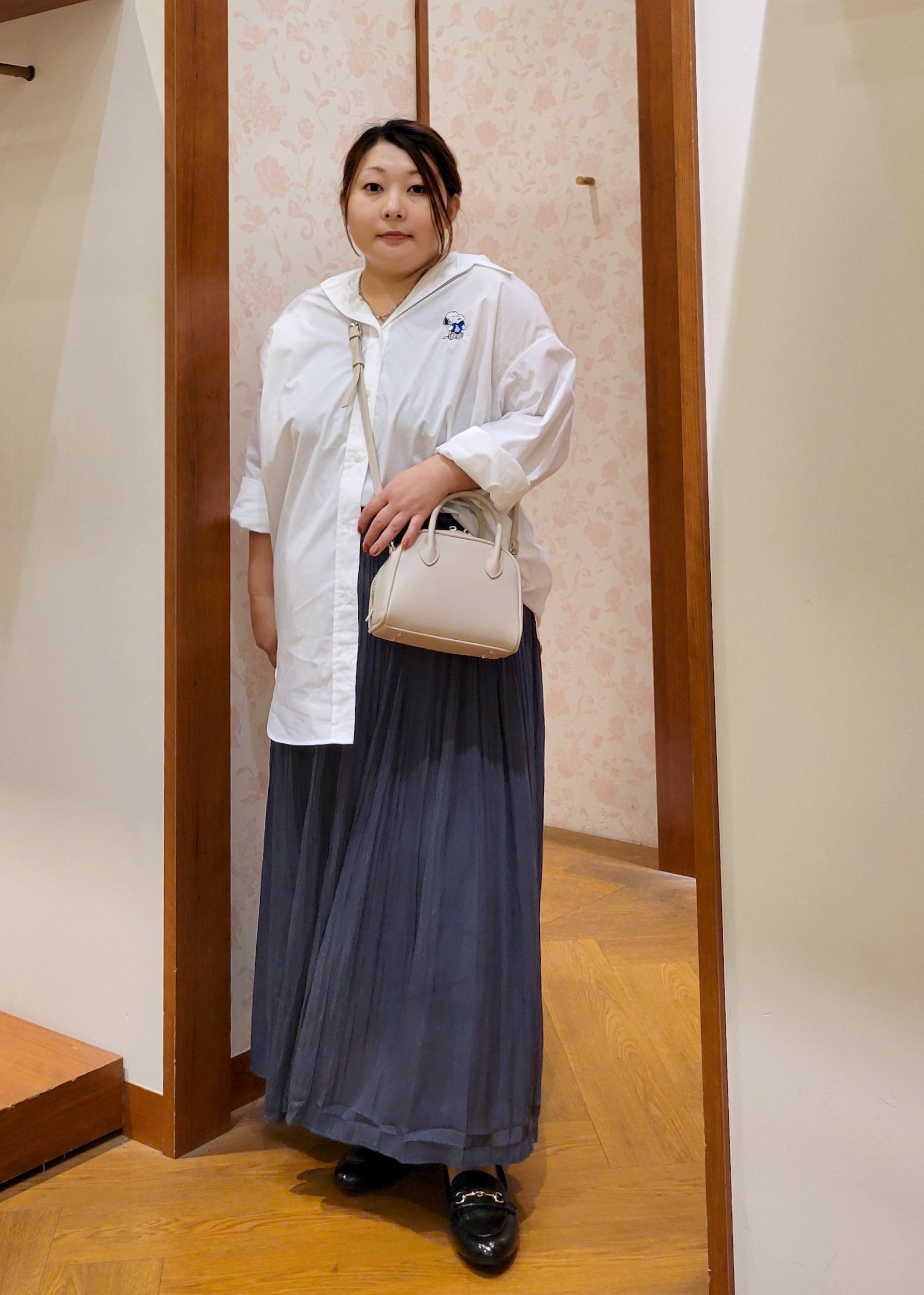 ROPE' PICNICの【PEANUTS*MLB COLLECTION by ROPE' PICNIC】オーバーサイズシャツを使ったコーディネートを紹介します。｜Rakuten Fashion(楽天ファッション／旧楽天ブランドアベニュー)6353350