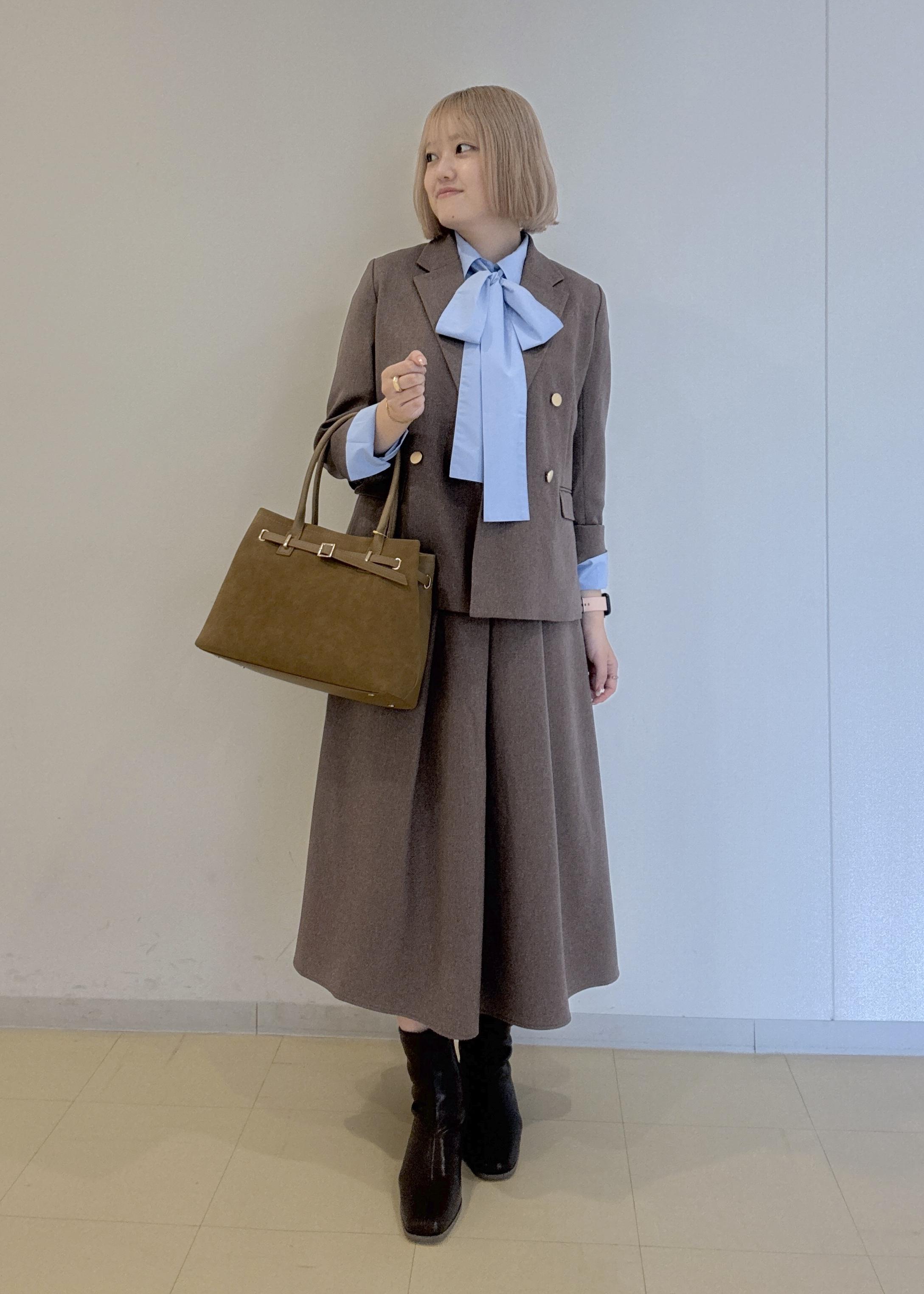 ROPE' PICNICのレディハンサムシリーズ ウールライク金ボタンジャケット(半裏地)/セットアップ・通勤対応を使ったコーディネートを紹介します。｜Rakuten Fashion(楽天ファッション／旧楽天ブランドアベニュー)6353354