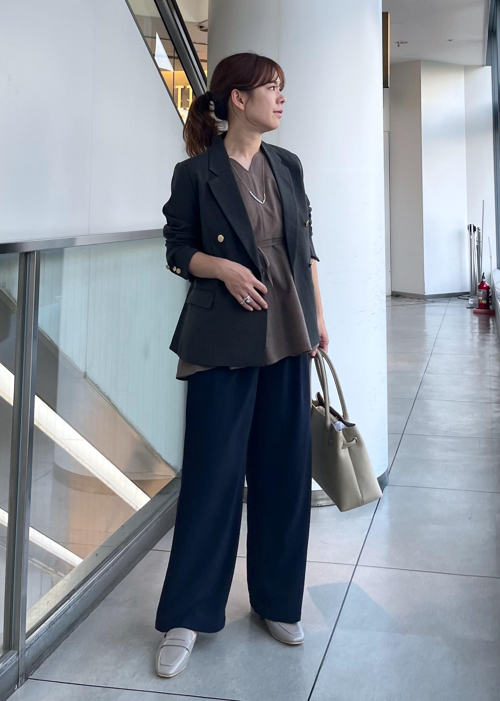 ROPE' PICNICのレディハンサムシリーズ ウールライク金ボタンジャケット(半裏地)/セットアップ・通勤対応を使ったコーディネートを紹介します。｜Rakuten Fashion(楽天ファッション／旧楽天ブランドアベニュー)6353363