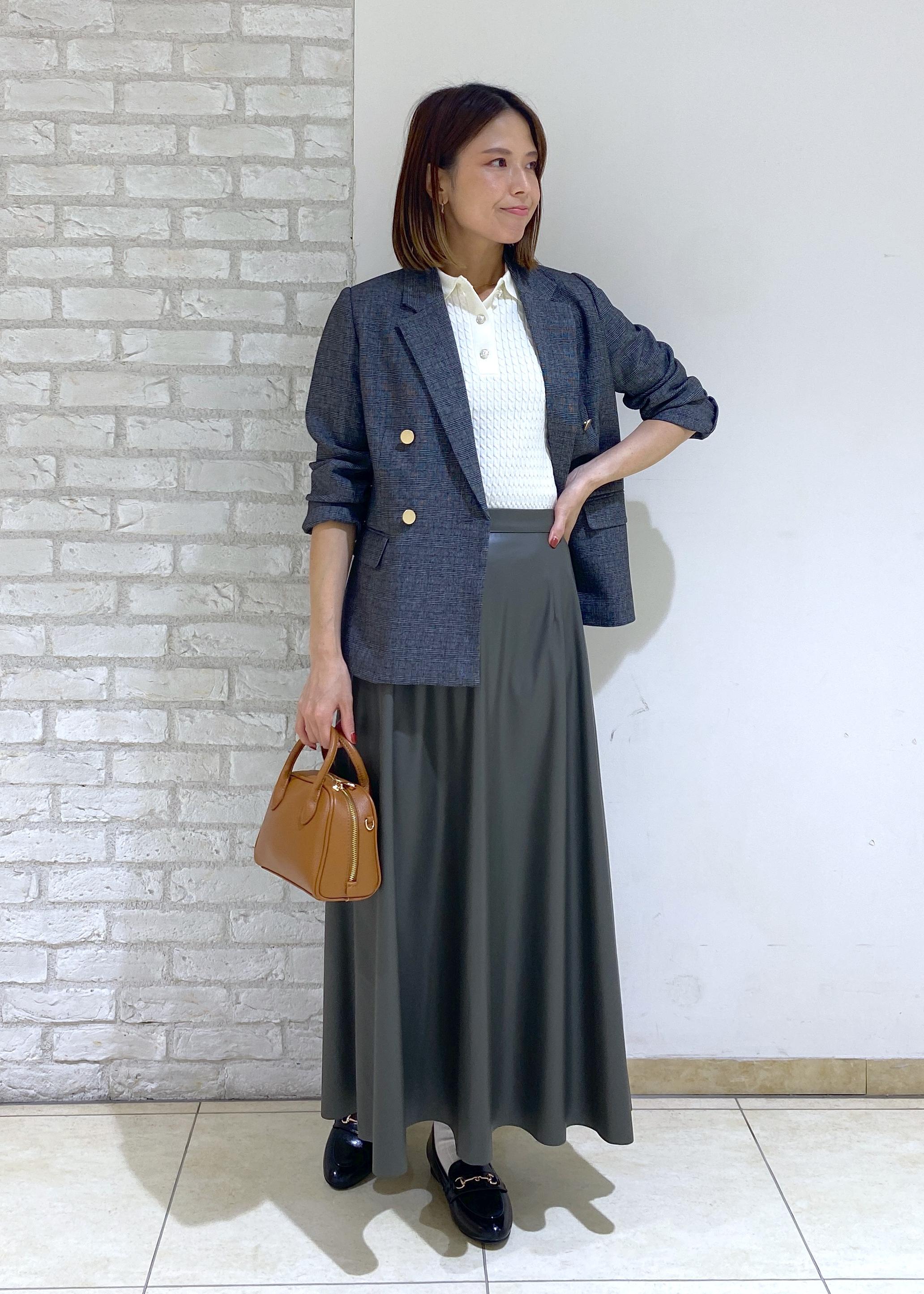 ROPE' PICNICのレディハンサムシリーズ ウールライク金ボタンジャケット(半裏地)/セットアップ・通勤対応を使ったコーディネートを紹介します。｜Rakuten Fashion(楽天ファッション／旧楽天ブランドアベニュー)6353365