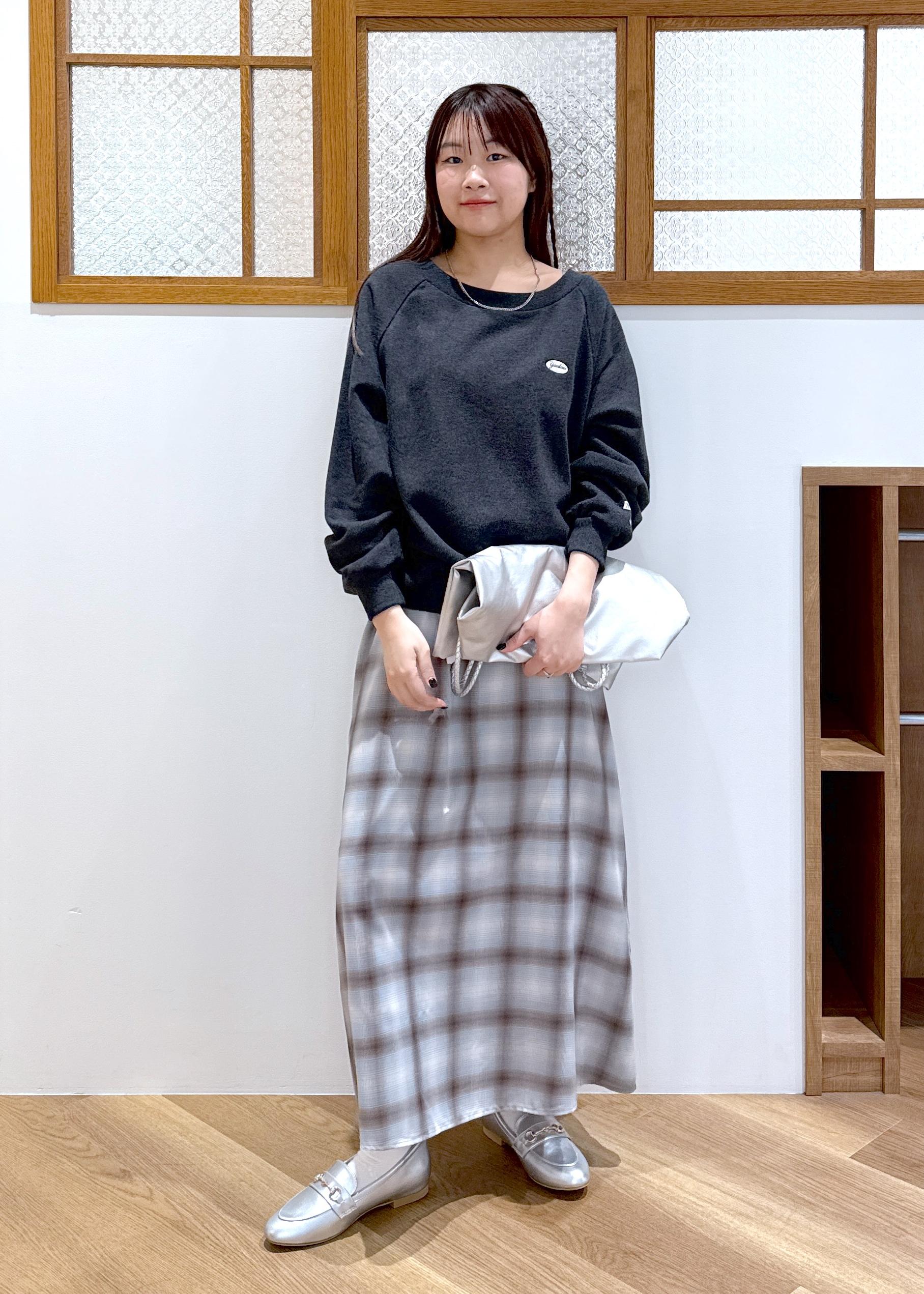 ROPE' PICNICの【PEANUTS*MLB COLLECTION by ROPE' PICNIC】オフショルスウェットを使ったコーディネートを紹介します。｜Rakuten Fashion(楽天ファッション／旧楽天ブランドアベニュー)6353399