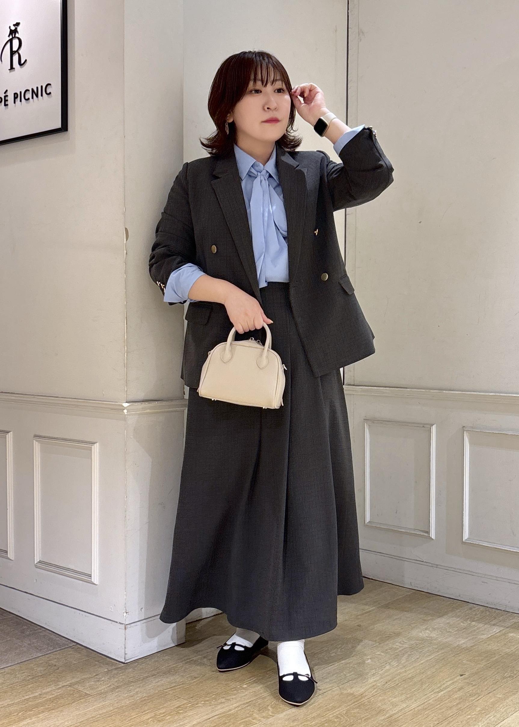ROPE' PICNICのレディハンサムシリーズ ウールライク金ボタンジャケット(半裏地)/セットアップ・通勤対応を使ったコーディネートを紹介します。｜Rakuten Fashion(楽天ファッション／旧楽天ブランドアベニュー)6353428