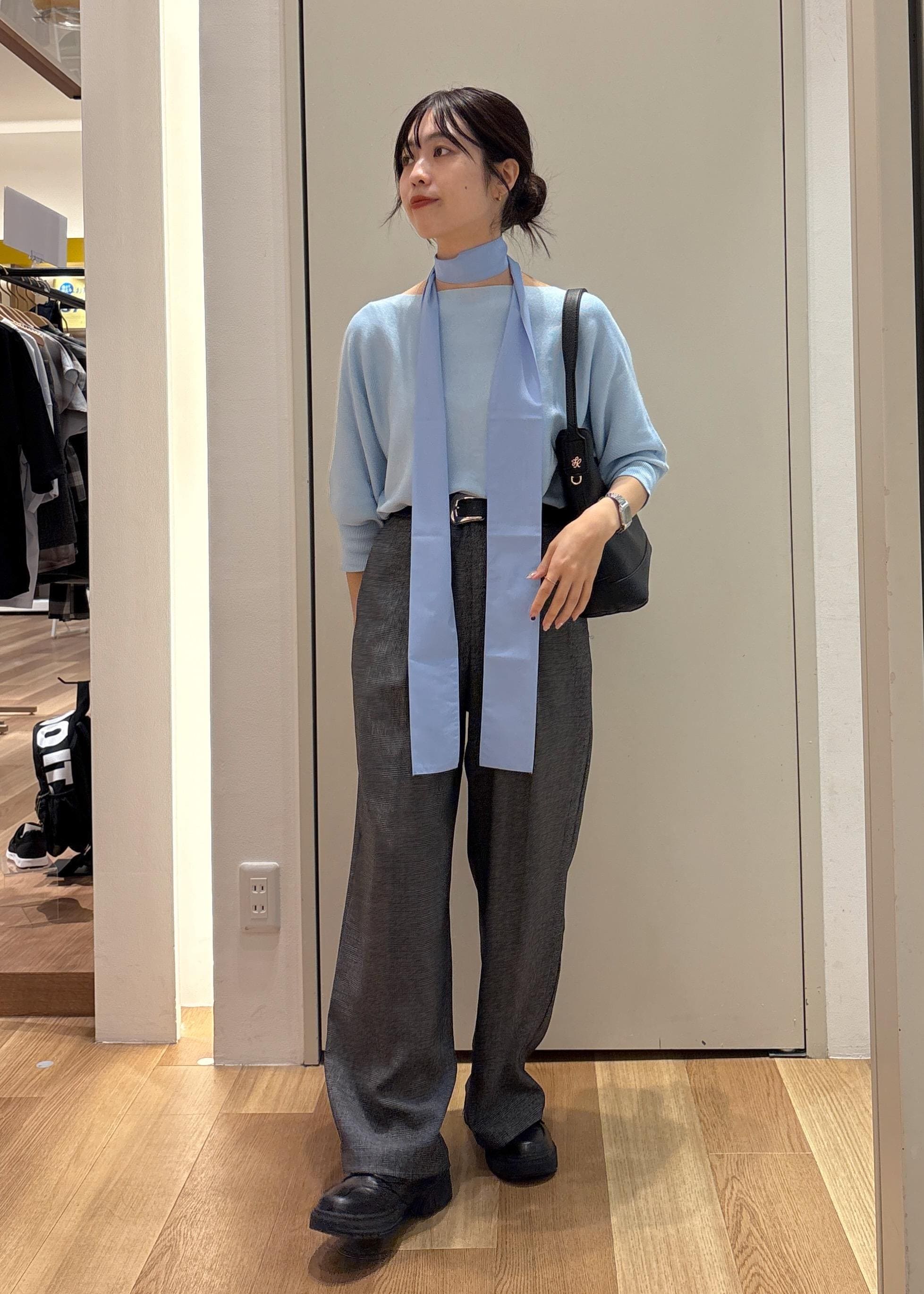 ROPE' PICNICのラメ混ドルマン7分袖ニットを使ったコーディネートを紹介します。｜Rakuten Fashion(楽天ファッション／旧楽天ブランドアベニュー)6353443