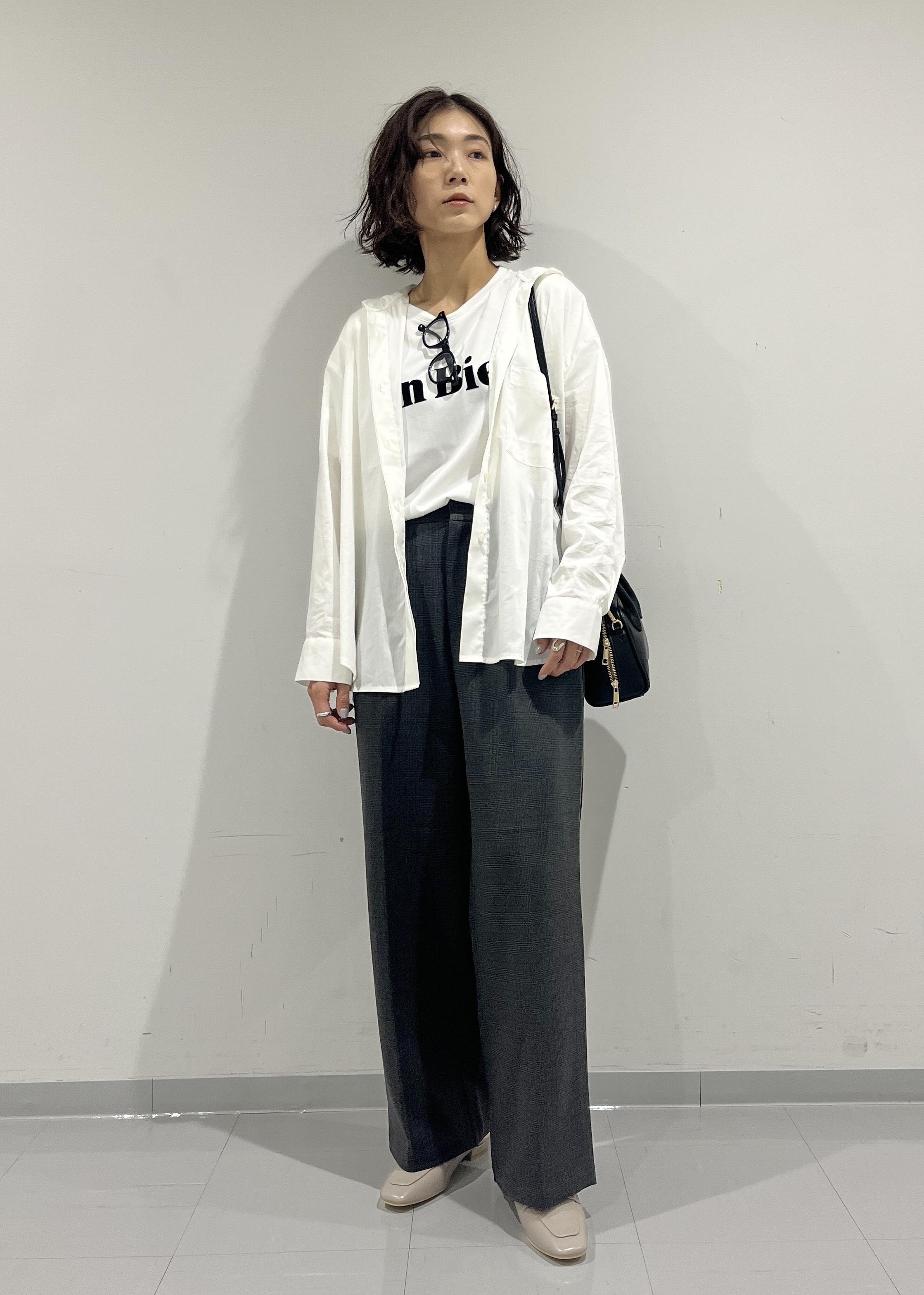 ROPE' PICNICのシャツフーディーを使ったコーディネートを紹介します。｜Rakuten Fashion(楽天ファッション／旧楽天ブランドアベニュー)6353476