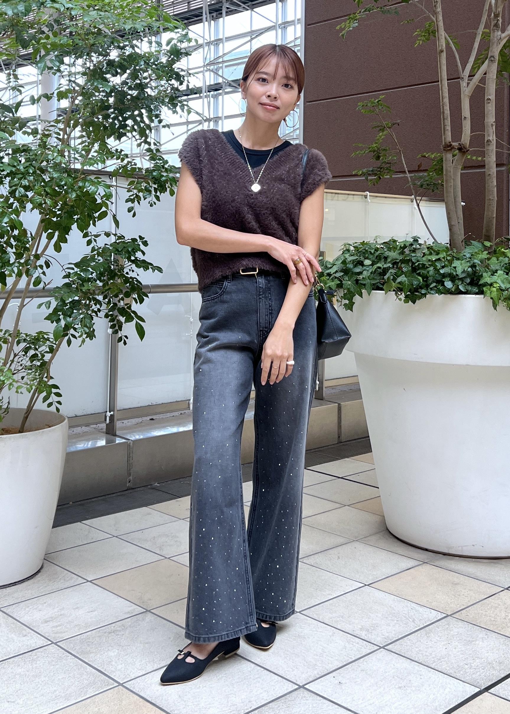 ROPE' PICNICのショートフェザーニットベストを使ったコーディネートを紹介します。｜Rakuten Fashion(楽天ファッション／旧楽天ブランドアベニュー)6353487