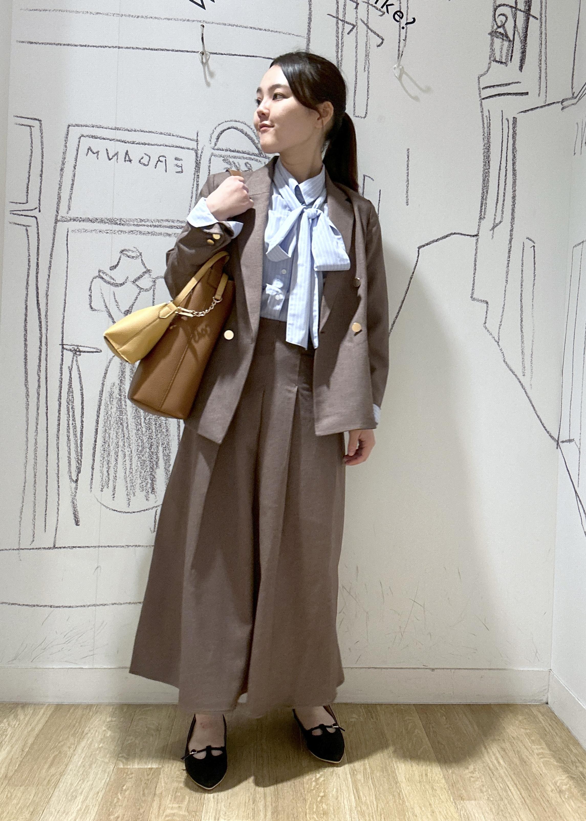 ROPE' PICNICのレディハンサムシリーズ ウールライク金ボタンジャケット(半裏地)/セットアップ・通勤対応を使ったコーディネートを紹介します。｜Rakuten Fashion(楽天ファッション／旧楽天ブランドアベニュー)6353504