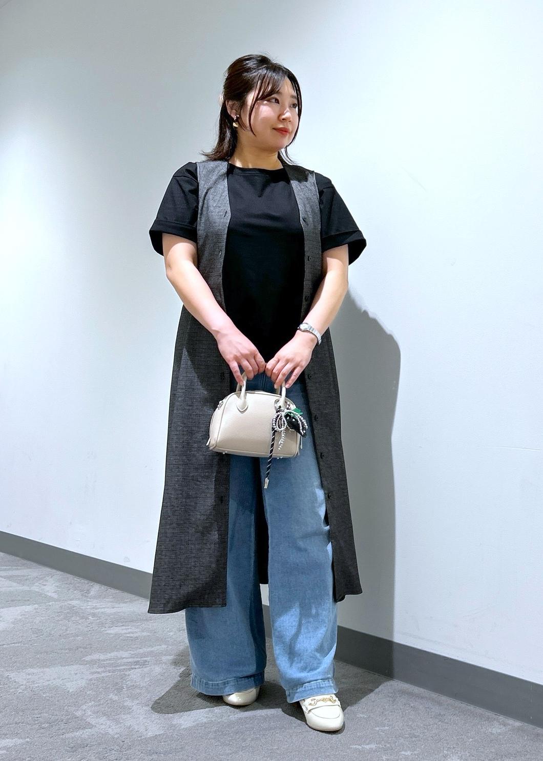 ROPE' PICNICの(entry price)マルチファンクション袖折り返しラウンドヘムteeを使ったコーディネートを紹介します。｜Rakuten Fashion(楽天ファッション／旧楽天ブランドアベニュー)6353510