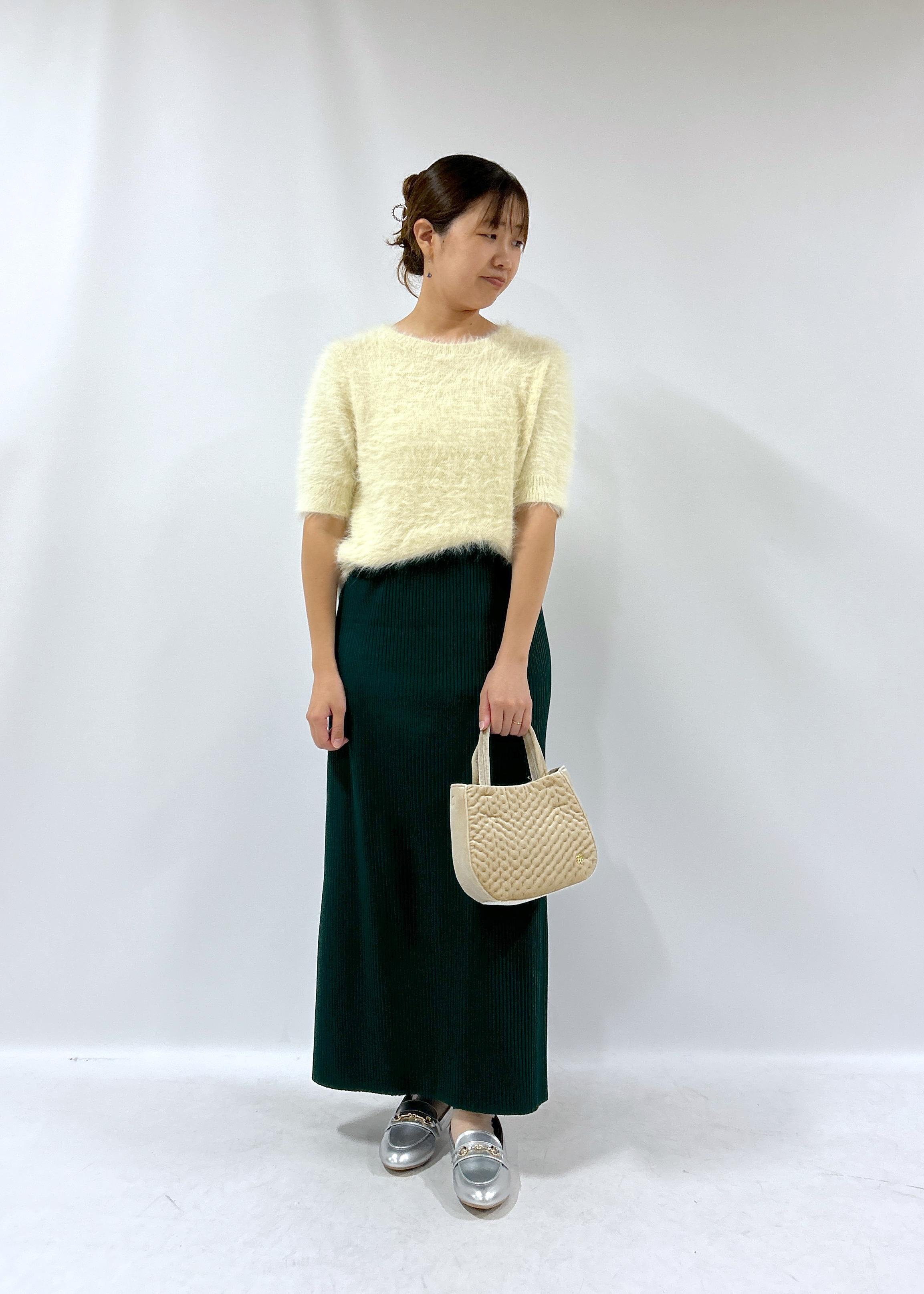 ROPE' PICNICのシャギーニットハーフスリーブプルオーバーを使ったコーディネートを紹介します。｜Rakuten Fashion(楽天ファッション／旧楽天ブランドアベニュー)6402001