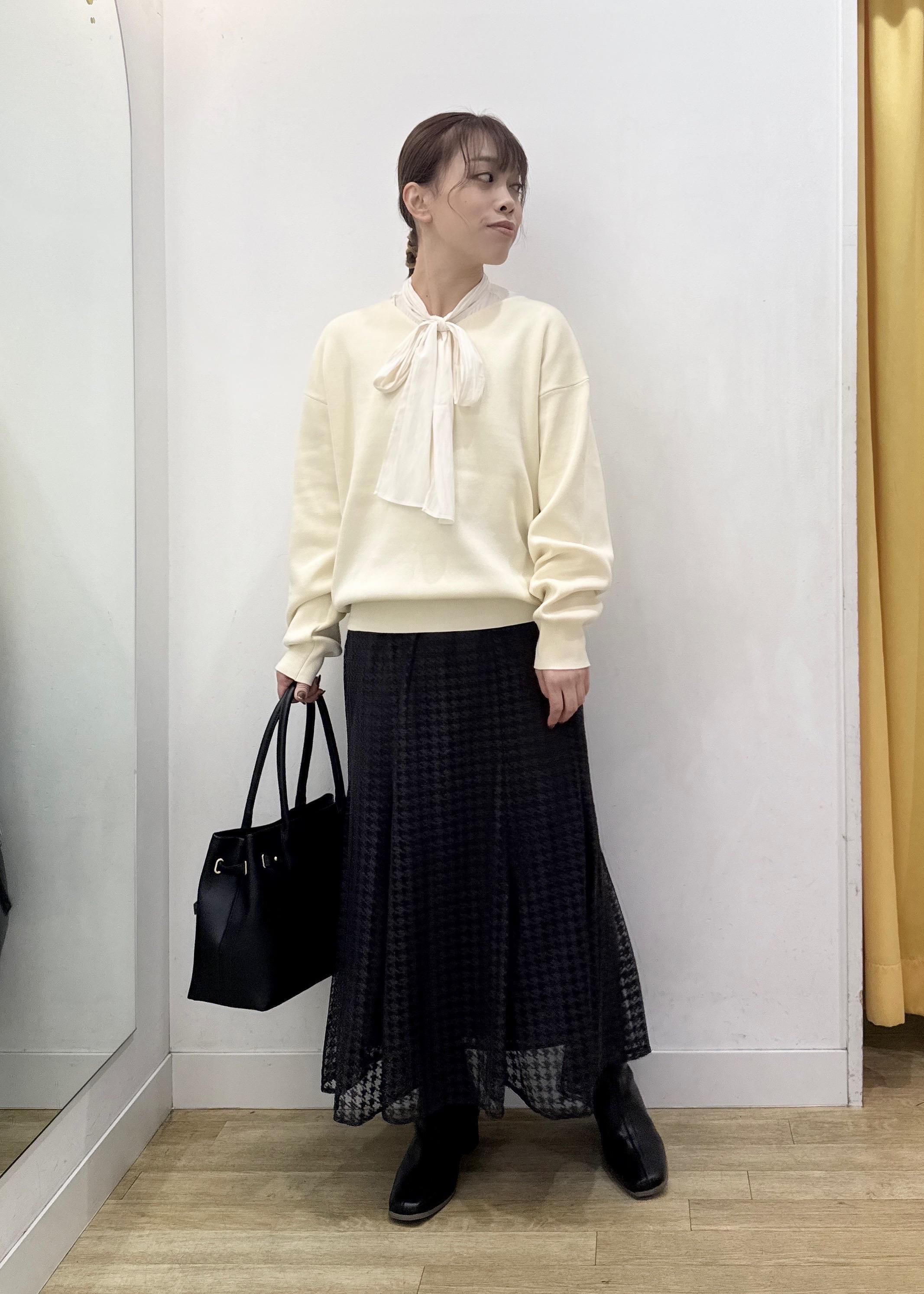 ROPE' PICNICのマシュマロニットVネックプルオーバー/イージーケア・リンクコーデを使ったコーディネートを紹介します。｜Rakuten Fashion(楽天ファッション／旧楽天ブランドアベニュー)6402009