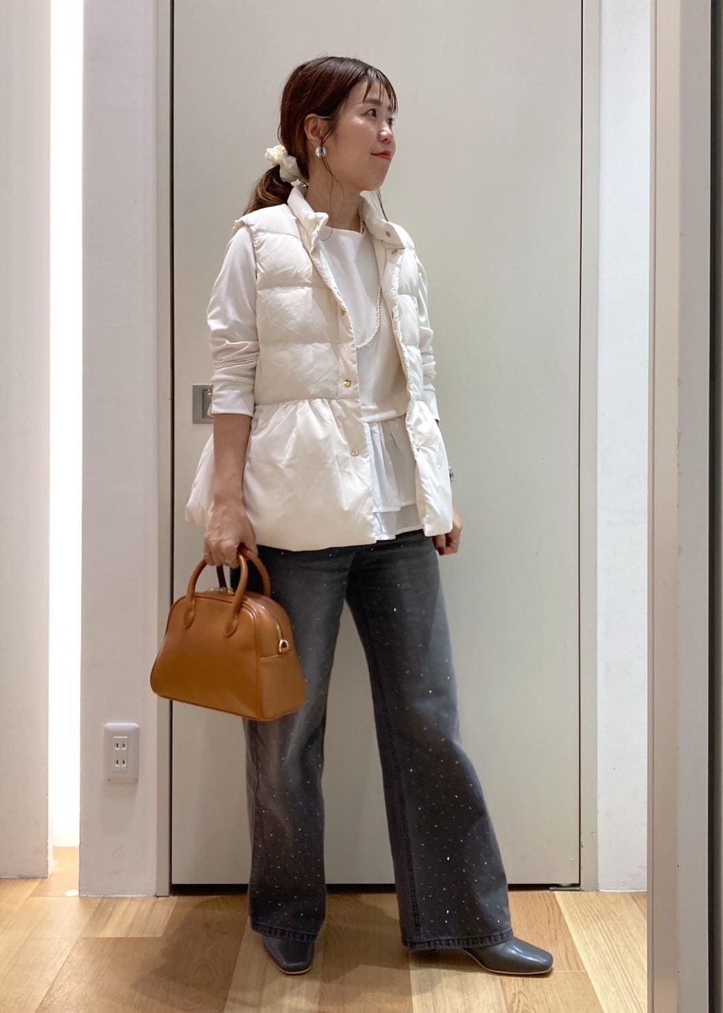 ROPE' PICNICの布帛ドッキングペプラムギャザープルオーバーを使ったコーディネートを紹介します。｜Rakuten Fashion(楽天ファッション／旧楽天ブランドアベニュー)6402064