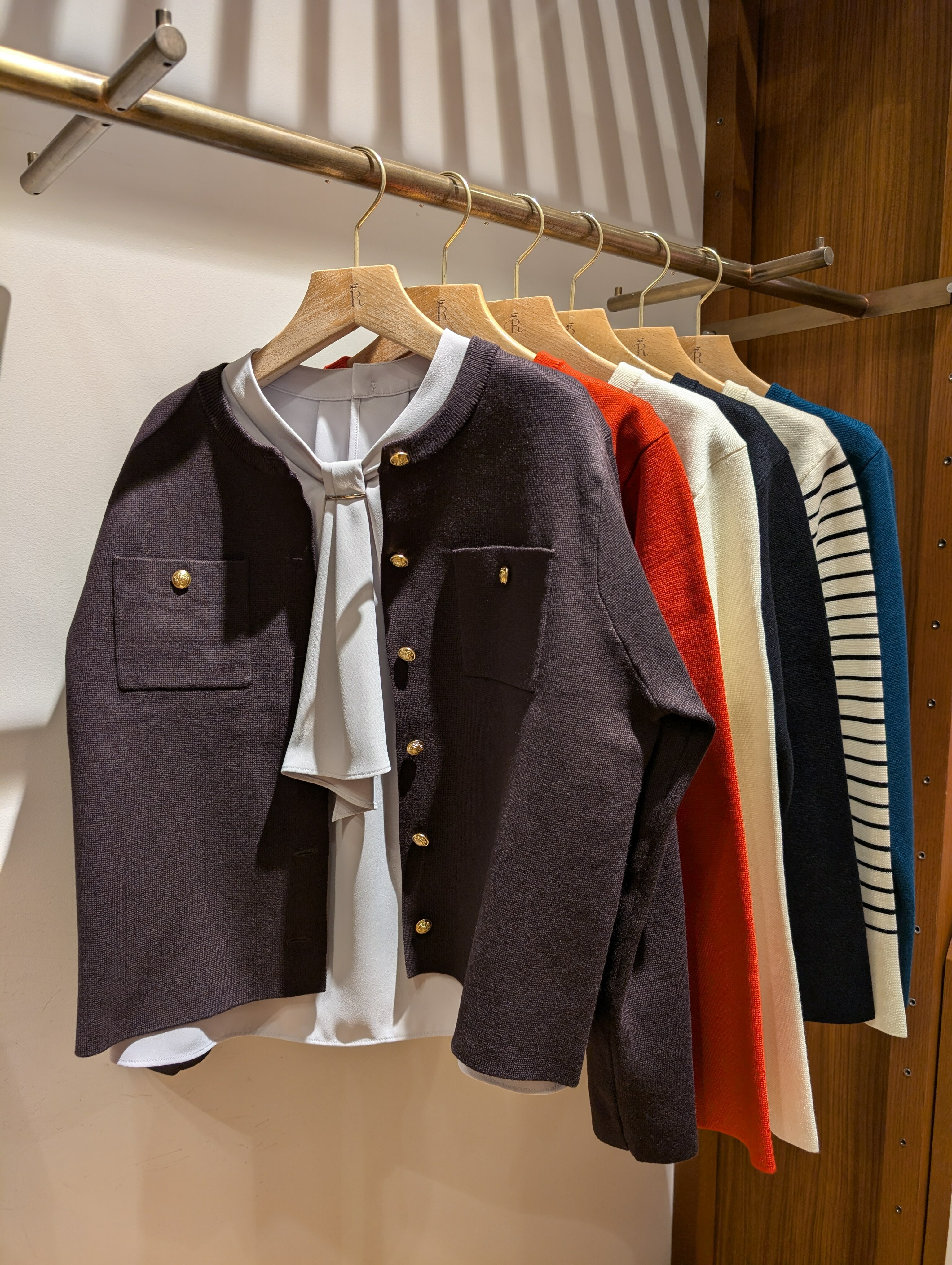 ROPE' PICNICの【洗濯機OK】ミラノリブニットカーディガンを使ったコーディネートを紹介します。｜Rakuten Fashion(楽天ファッション／旧楽天ブランドアベニュー)6402066